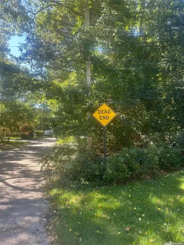 8 Shell Road, Southampton, New York 11946