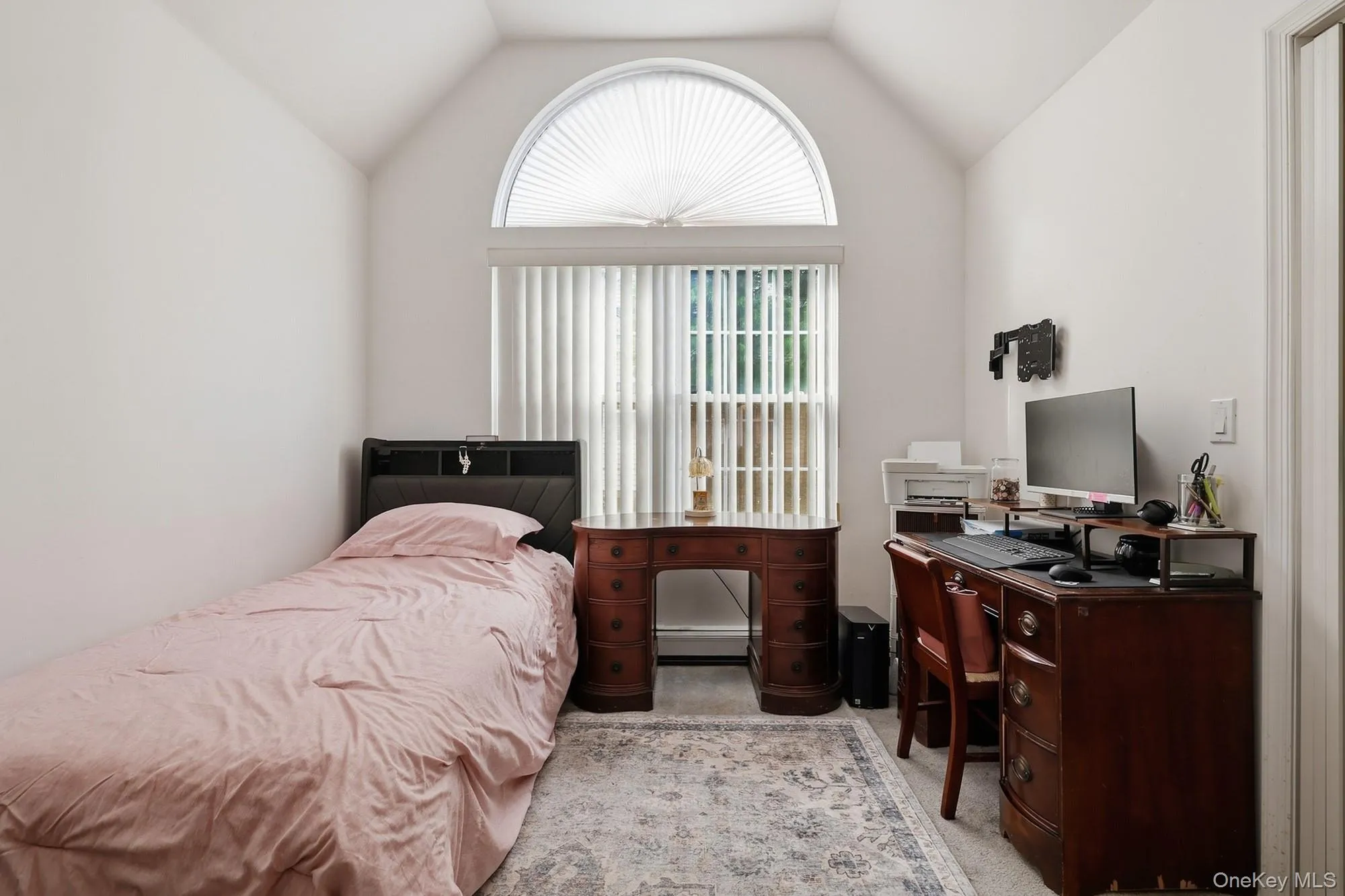 4 Joyces Way, Islip, NY, 3 Bedrooms Bedrooms, 8 Rooms Rooms,2 BathroomsBathrooms,Residential,For Rent,Joyces,0,1049230 4 Joyces Way, Islip, NY, 3 Bedrooms Bedrooms, 8 Rooms Rooms,2 BathroomsBathrooms,Residential,For Rent,Joyces,0,1049230