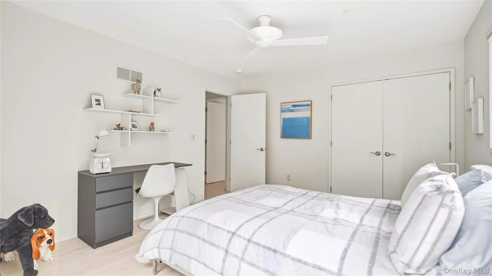 58 Bucks Path, East Hampton, NY, 5 Bedrooms Bedrooms, 5 Rooms Rooms,5 BathroomsBathrooms,Residential,For Rent,Bucks,0,1049231 58 Bucks Path, East Hampton, NY, 5 Bedrooms Bedrooms, 5 Rooms Rooms,5 BathroomsBathrooms,Residential,For Rent,Bucks,0,1049231