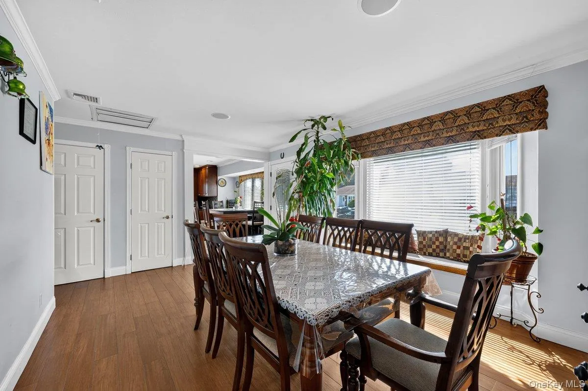 53 Burlington Avenue, Babylon, NY, 4 Bedrooms Bedrooms, 11 Rooms Rooms,2 BathroomsBathrooms,Residential,For Rent,Burlington,0,1049237 53 Burlington Avenue, Babylon, NY, 4 Bedrooms Bedrooms, 11 Rooms Rooms,2 BathroomsBathrooms,Residential,For Rent,Burlington,0,1049237