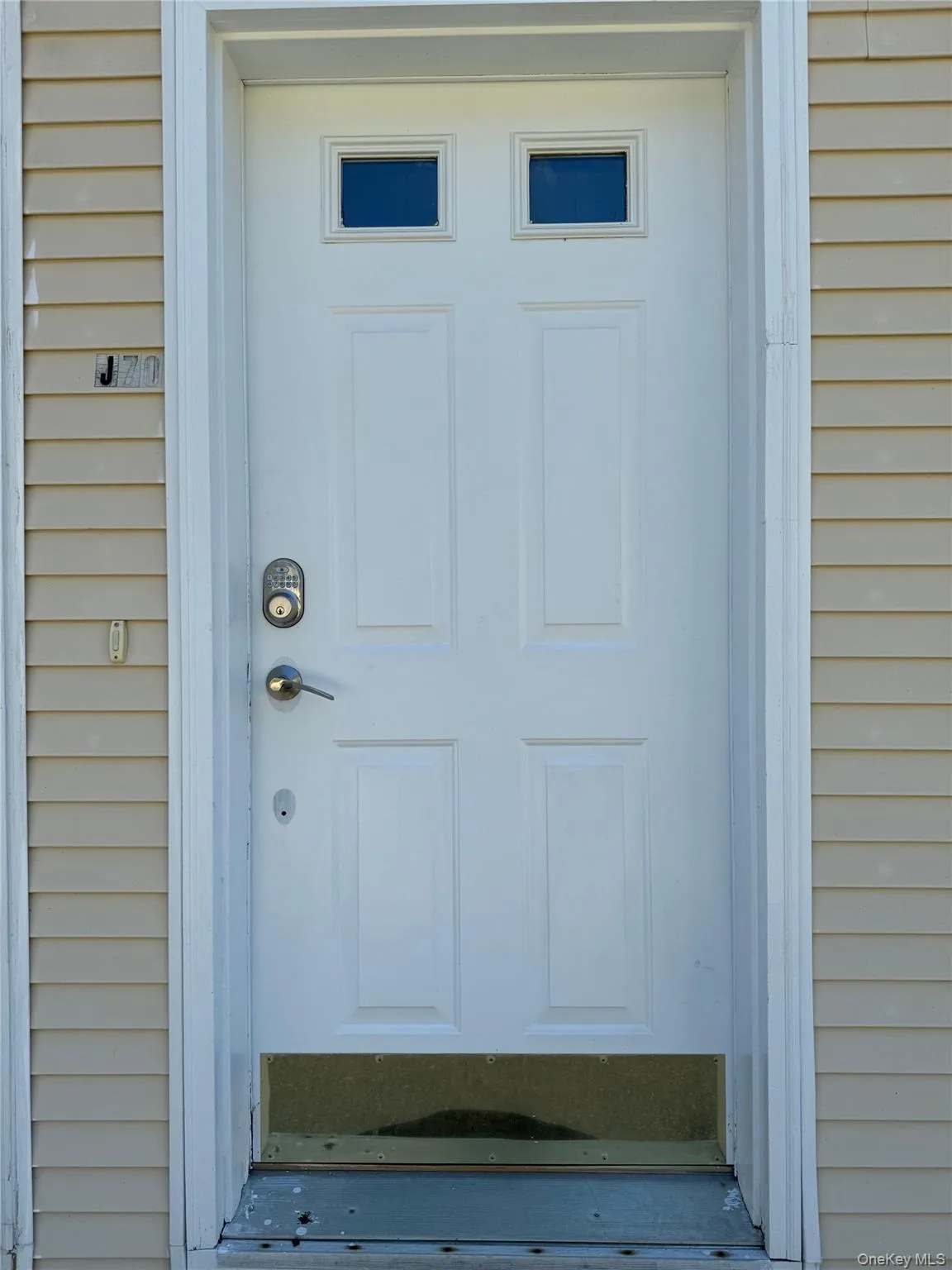 1000 9th Street, Southold, NY, 1 Bedroom Bedrooms, 2 Rooms Rooms,1 BathroomBathrooms,Residential Lease,For Rent,9th,0,1049239 1000 9th Street, Southold, NY, 1 Bedroom Bedrooms, 2 Rooms Rooms,1 BathroomBathrooms,Residential Lease,For Rent,9th,0,1049239