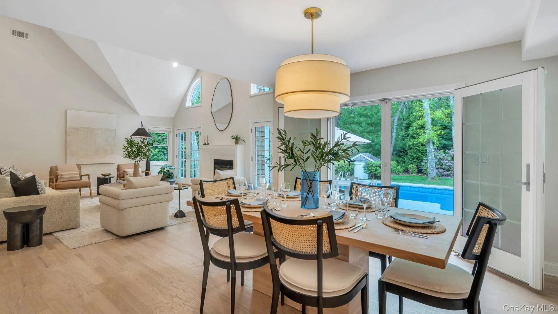 117 Montauk Boulevard, East Hampton, NY, 4 Bedrooms Bedrooms, 6 Rooms Rooms,3 BathroomsBathrooms,Residential,For Rent,Montauk,0,1049240 117 Montauk Boulevard, East Hampton, NY, 4 Bedrooms Bedrooms, 6 Rooms Rooms,3 BathroomsBathrooms,Residential,For Rent,Montauk,0,1049240