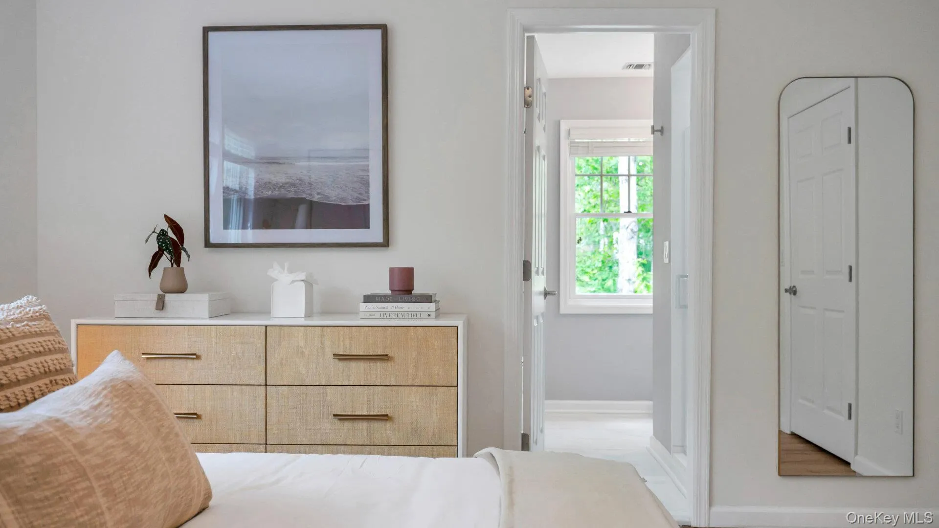 117 Montauk Boulevard, East Hampton, NY, 4 Bedrooms Bedrooms, 6 Rooms Rooms,3 BathroomsBathrooms,Residential,For Rent,Montauk,0,1049240 117 Montauk Boulevard, East Hampton, NY, 4 Bedrooms Bedrooms, 6 Rooms Rooms,3 BathroomsBathrooms,Residential,For Rent,Montauk,0,1049240