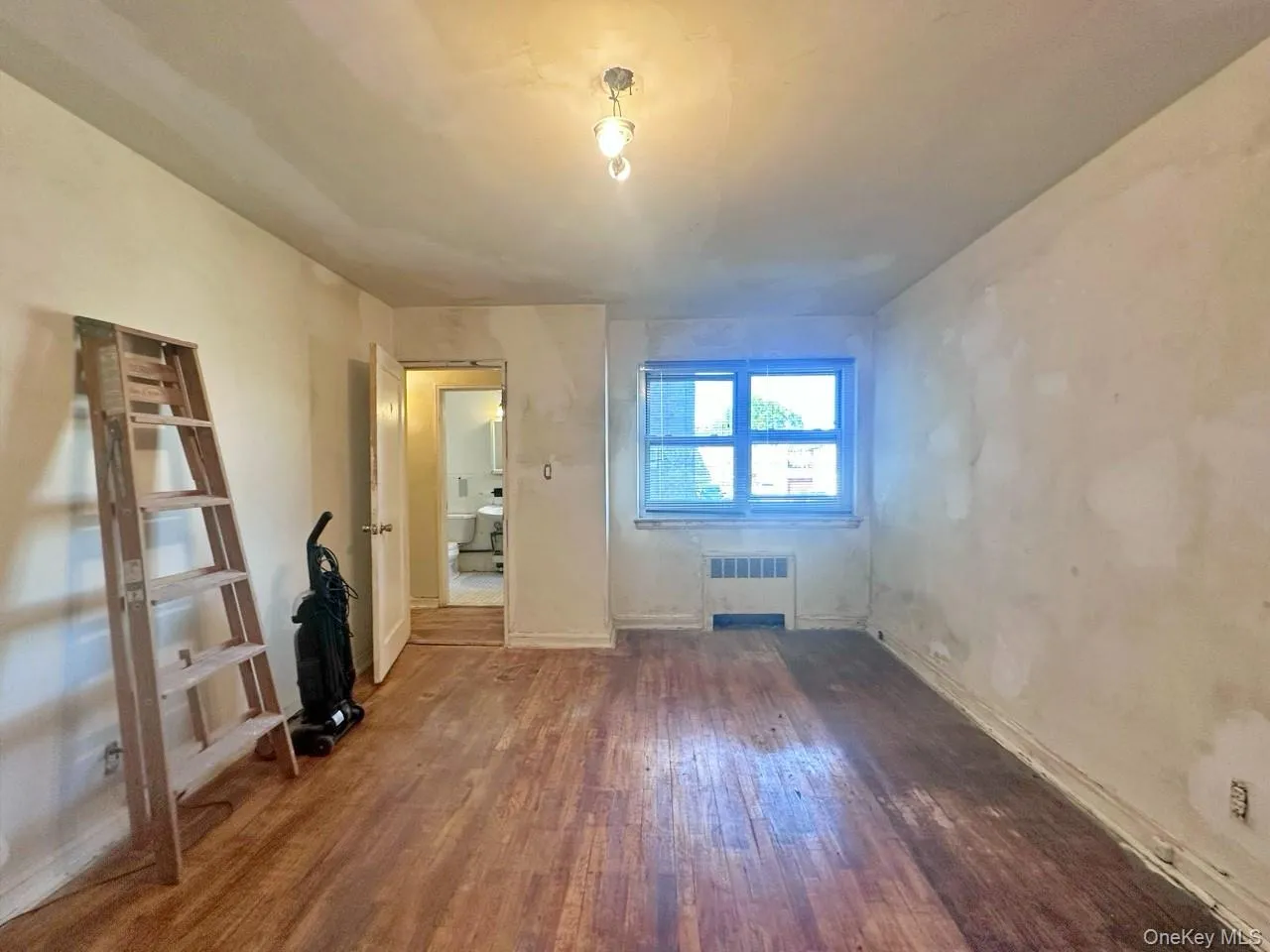 68-15 150 Street, New York, NY, 1 Bedroom Bedrooms, 4 Rooms Rooms,1 BathroomBathrooms,Residential,For Rent,150,0,1049247 68-15 150 Street, New York, NY, 1 Bedroom Bedrooms, 4 Rooms Rooms,1 BathroomBathrooms,Residential,For Rent,150,0,1049247