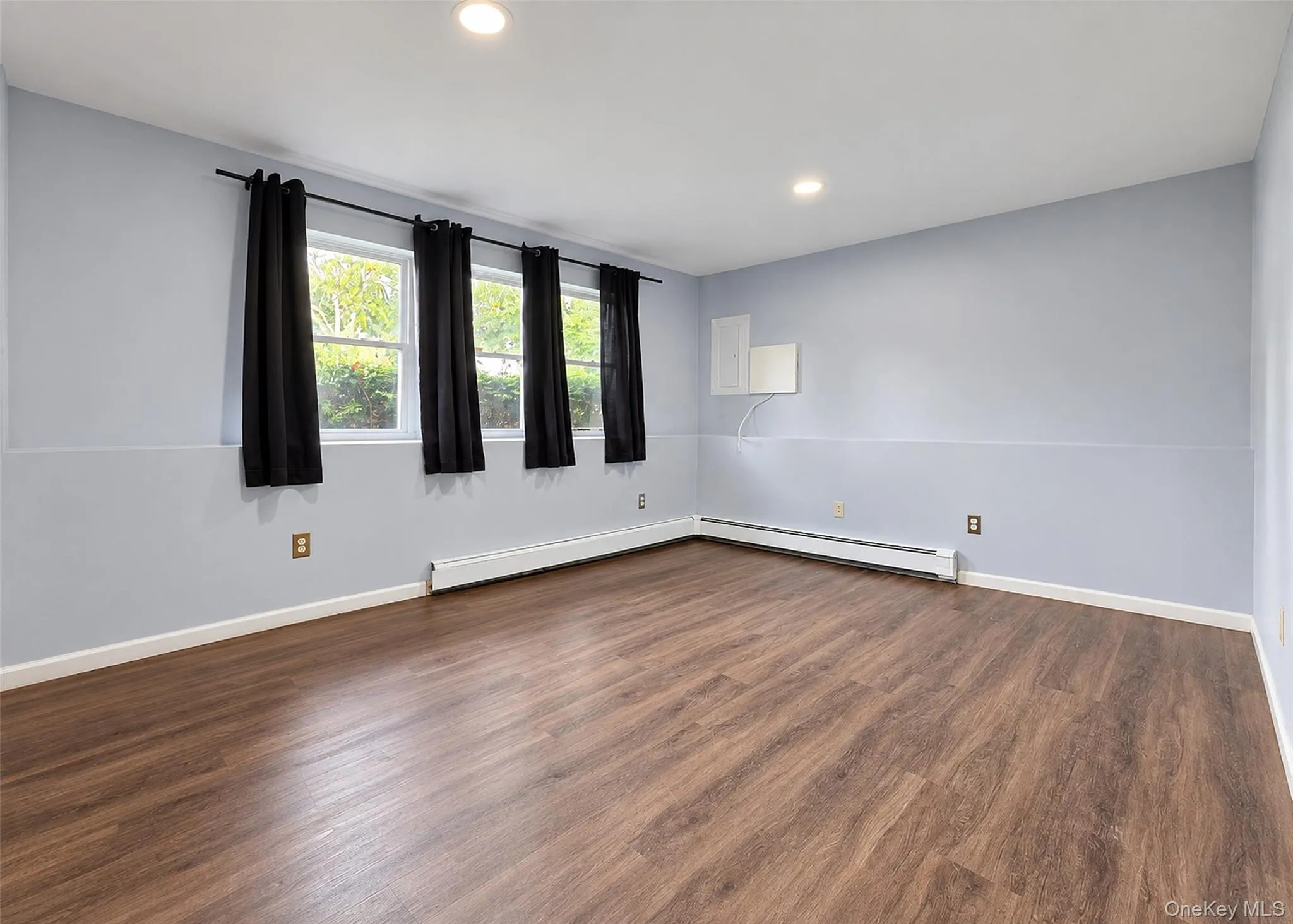 6 Gordal Lane, Brookhaven, NY, 5 Bedrooms Bedrooms, 9 Rooms Rooms,3 BathroomsBathrooms,Residential,For Rent,Gordal,0,1049249 6 Gordal Lane, Brookhaven, NY, 5 Bedrooms Bedrooms, 9 Rooms Rooms,3 BathroomsBathrooms,Residential,For Rent,Gordal,0,1049249