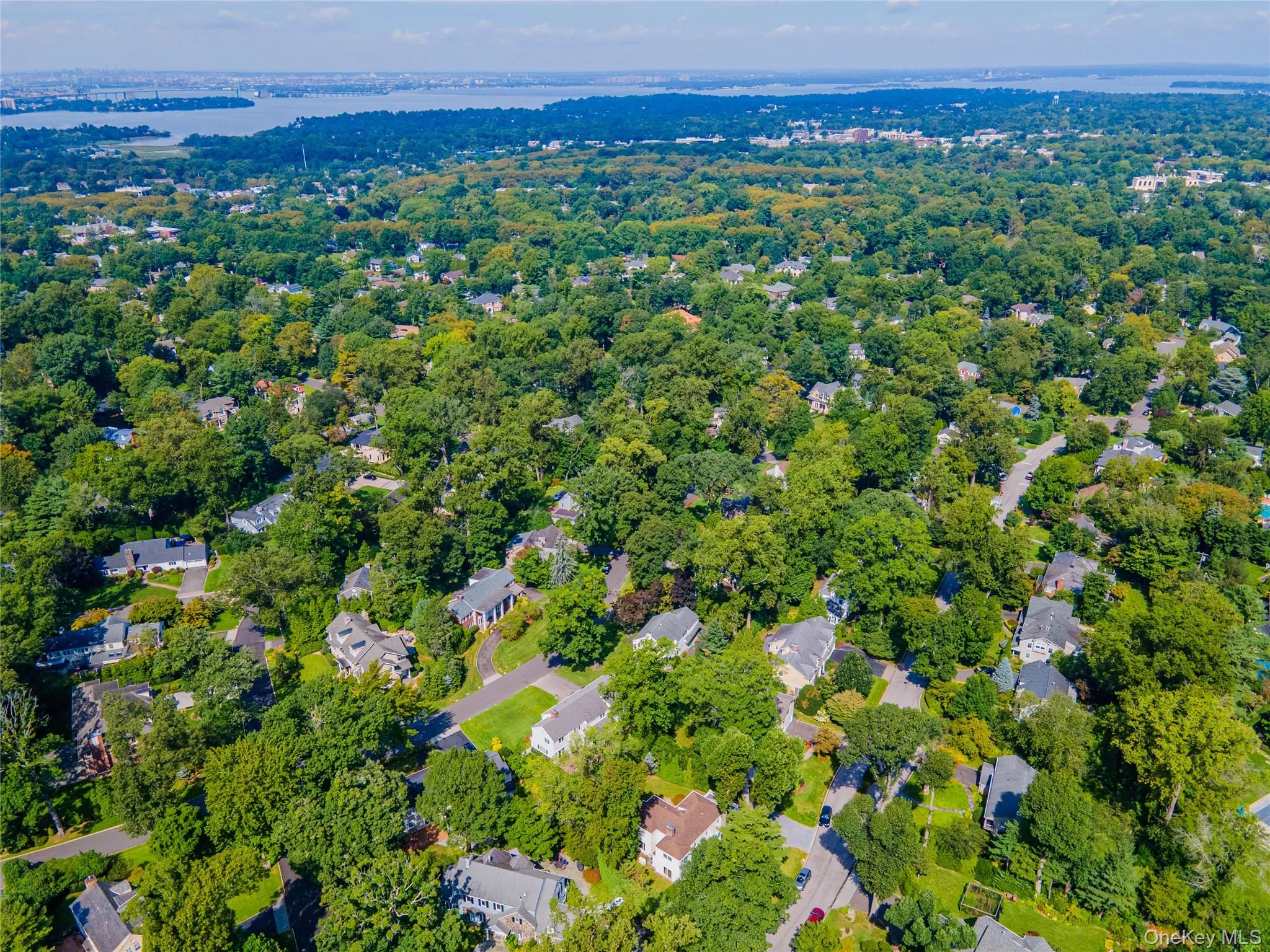 30 Old Field Lane, North Hempstead, NY, 4 Bedrooms Bedrooms, 10 Rooms Rooms,3 BathroomsBathrooms,Residential,For Rent,Old Field,0,1049250 30 Old Field Lane, North Hempstead, NY, 4 Bedrooms Bedrooms, 10 Rooms Rooms,3 BathroomsBathrooms,Residential,For Rent,Old Field,0,1049250