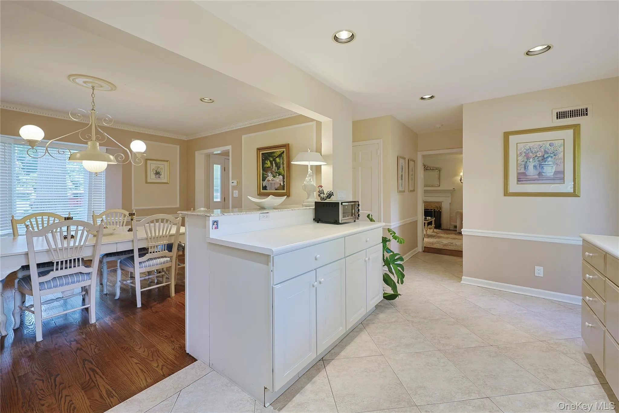 30 Old Field Lane, North Hempstead, NY, 4 Bedrooms Bedrooms, 10 Rooms Rooms,3 BathroomsBathrooms,Residential,For Rent,Old Field,0,1049250 30 Old Field Lane, North Hempstead, NY, 4 Bedrooms Bedrooms, 10 Rooms Rooms,3 BathroomsBathrooms,Residential,For Rent,Old Field,0,1049250