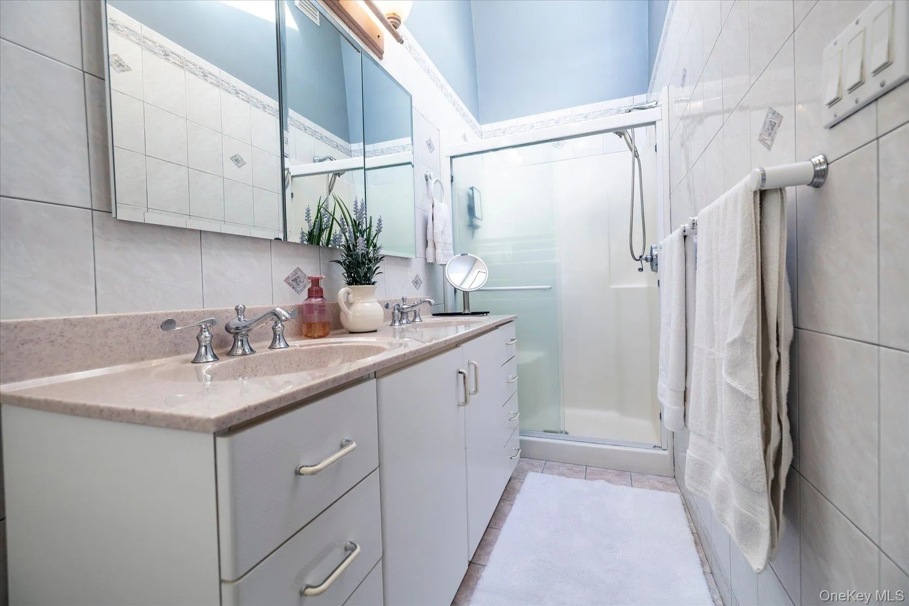 569 Links Drive, Hempstead, NY, 4 Bedrooms Bedrooms, 10 Rooms Rooms,3 BathroomsBathrooms,Residential,For Rent,Links,0,1049253 569 Links Drive, Hempstead, NY, 4 Bedrooms Bedrooms, 10 Rooms Rooms,3 BathroomsBathrooms,Residential,For Rent,Links,0,1049253