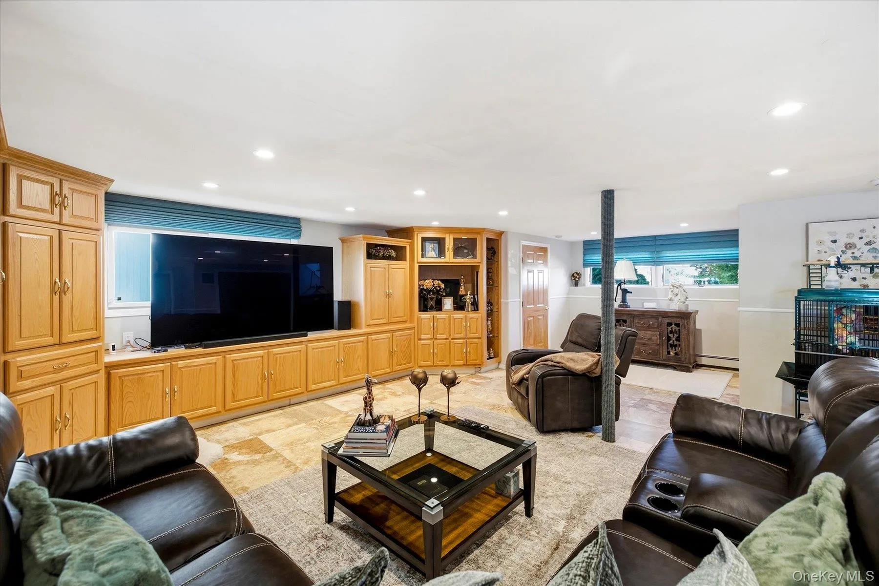 569 Links Drive, Hempstead, NY, 4 Bedrooms Bedrooms, 10 Rooms Rooms,3 BathroomsBathrooms,Residential,For Rent,Links,0,1049253 569 Links Drive, Hempstead, NY, 4 Bedrooms Bedrooms, 10 Rooms Rooms,3 BathroomsBathrooms,Residential,For Rent,Links,0,1049253