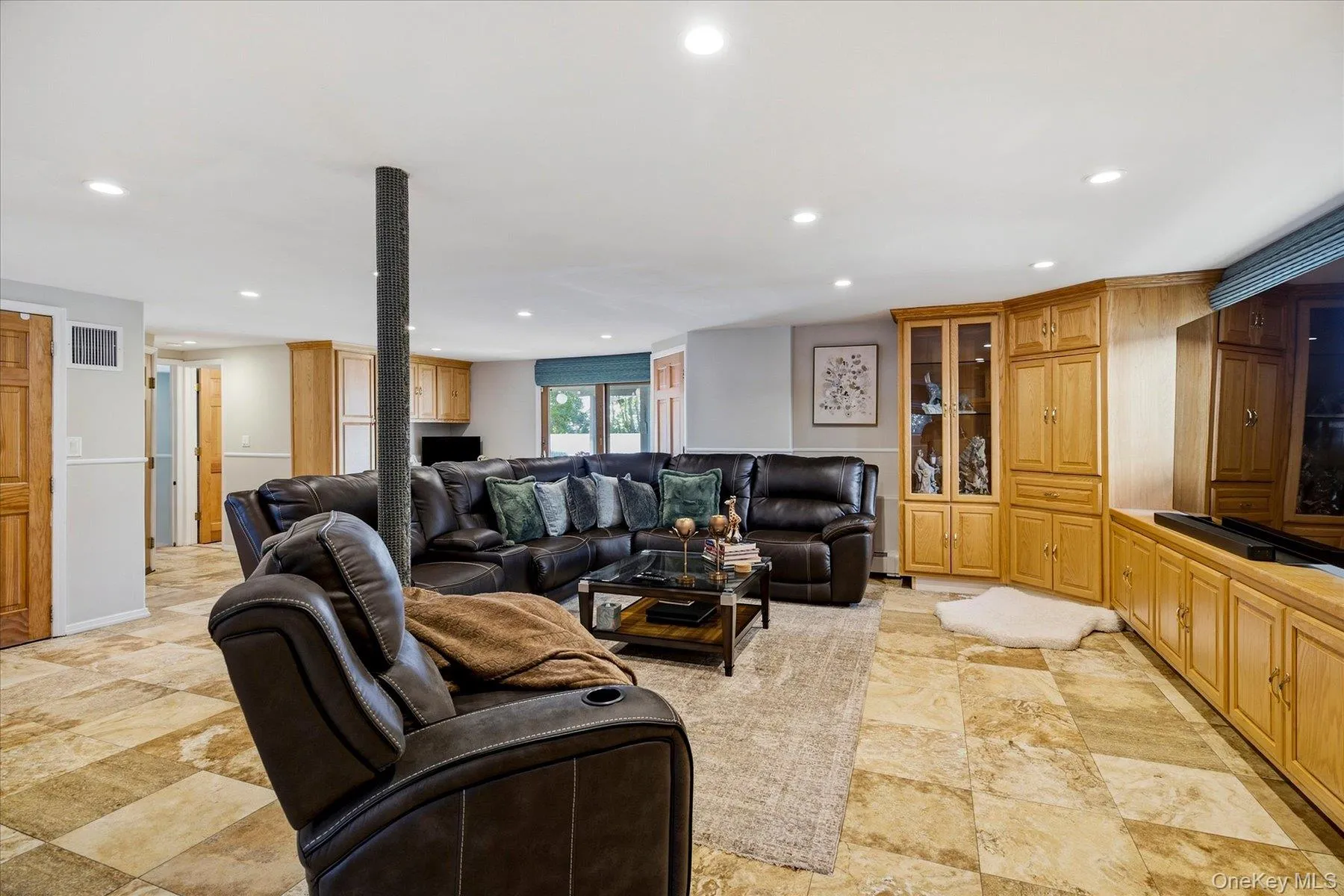 569 Links Drive, Hempstead, NY, 4 Bedrooms Bedrooms, 10 Rooms Rooms,3 BathroomsBathrooms,Residential,For Rent,Links,0,1049253 569 Links Drive, Hempstead, NY, 4 Bedrooms Bedrooms, 10 Rooms Rooms,3 BathroomsBathrooms,Residential,For Rent,Links,0,1049253