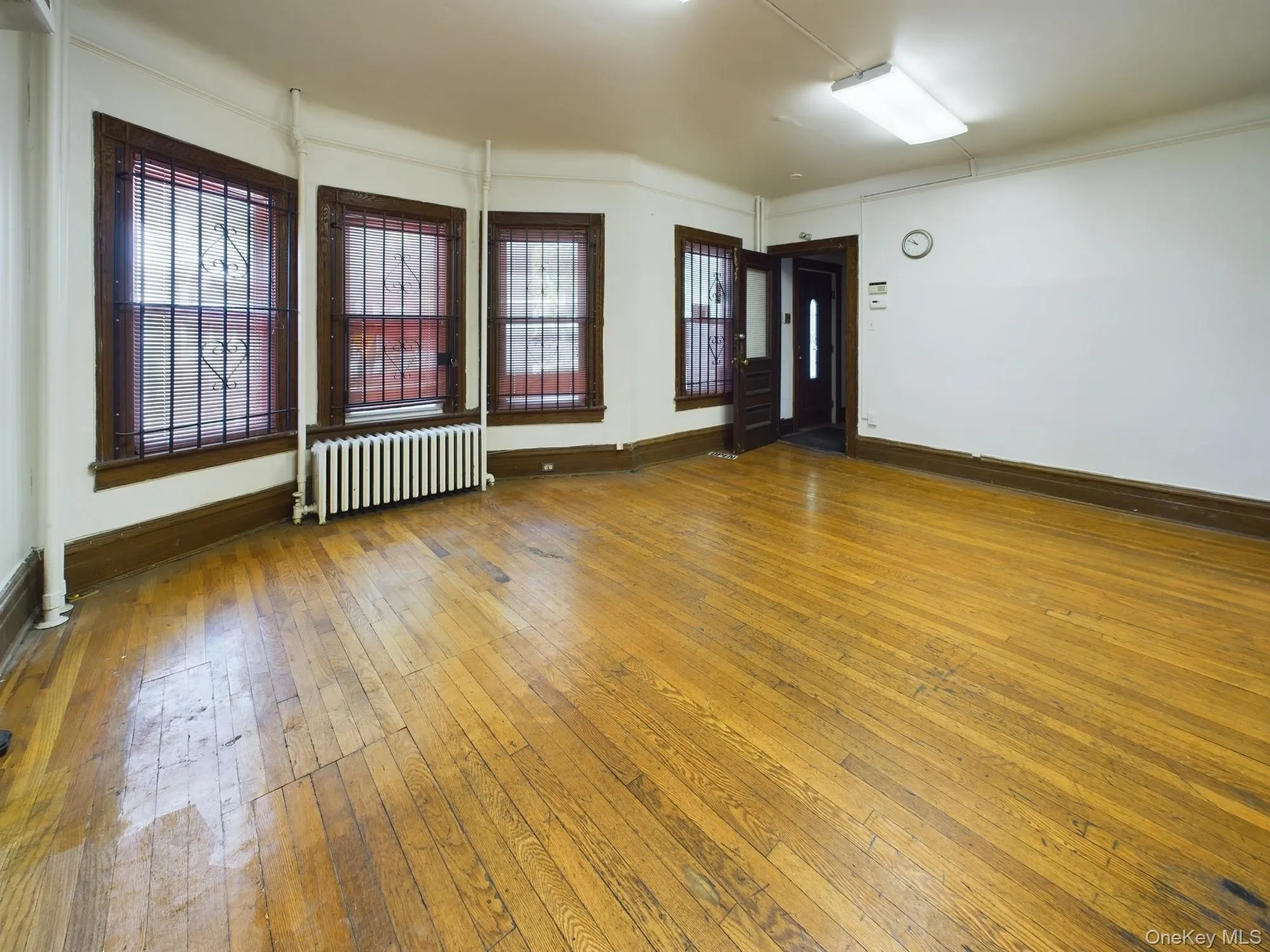 1212 Glenwood Road, New York, NY, 7 Bedrooms Bedrooms, 19 Rooms Rooms,4 BathroomsBathrooms,Residential,For Rent,Glenwood,0,1049255 1212 Glenwood Road, New York, NY, 7 Bedrooms Bedrooms, 19 Rooms Rooms,4 BathroomsBathrooms,Residential,For Rent,Glenwood,0,1049255