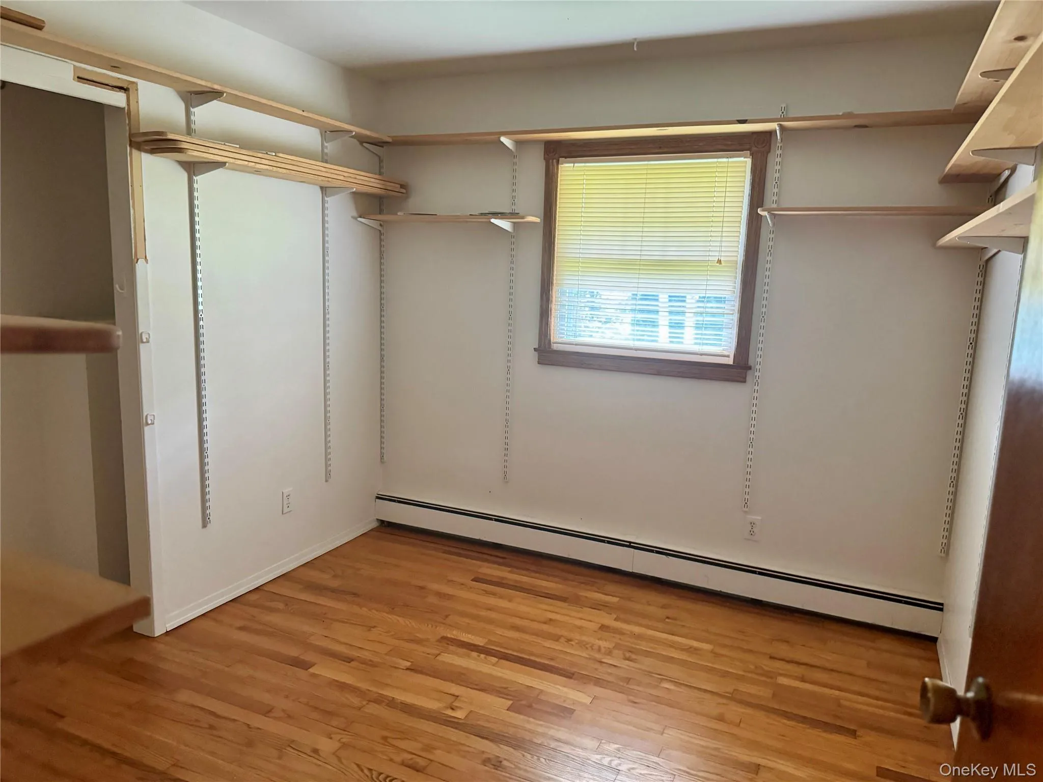 219 Shafter Street, Islip, NY, 3 Bedrooms Bedrooms, 6 Rooms Rooms,1 BathroomBathrooms,Residential,For Rent,Shafter,0,1049259 219 Shafter Street, Islip, NY, 3 Bedrooms Bedrooms, 6 Rooms Rooms,1 BathroomBathrooms,Residential,For Rent,Shafter,0,1049259