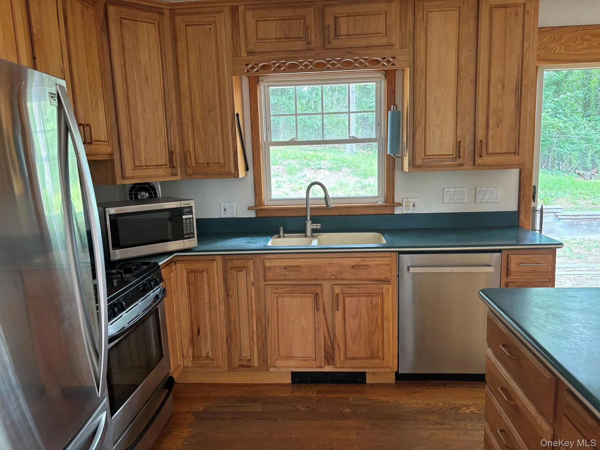 219 Shafter Street, Islip, NY, 3 Bedrooms Bedrooms, 6 Rooms Rooms,1 BathroomBathrooms,Residential,For Rent,Shafter,0,1049259 219 Shafter Street, Islip, NY, 3 Bedrooms Bedrooms, 6 Rooms Rooms,1 BathroomBathrooms,Residential,For Rent,Shafter,0,1049259
