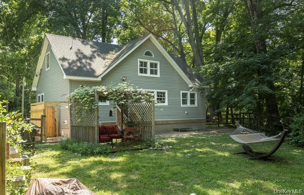 13-14 Creekside Place, Pleasant Valley, NY, 5 Bedrooms Bedrooms, 13 Rooms Rooms,4 BathroomsBathrooms,Residential,For Rent,Creekside,0,1049263 13-14 Creekside Place, Pleasant Valley, NY, 5 Bedrooms Bedrooms, 13 Rooms Rooms,4 BathroomsBathrooms,Residential,For Rent,Creekside,0,1049263