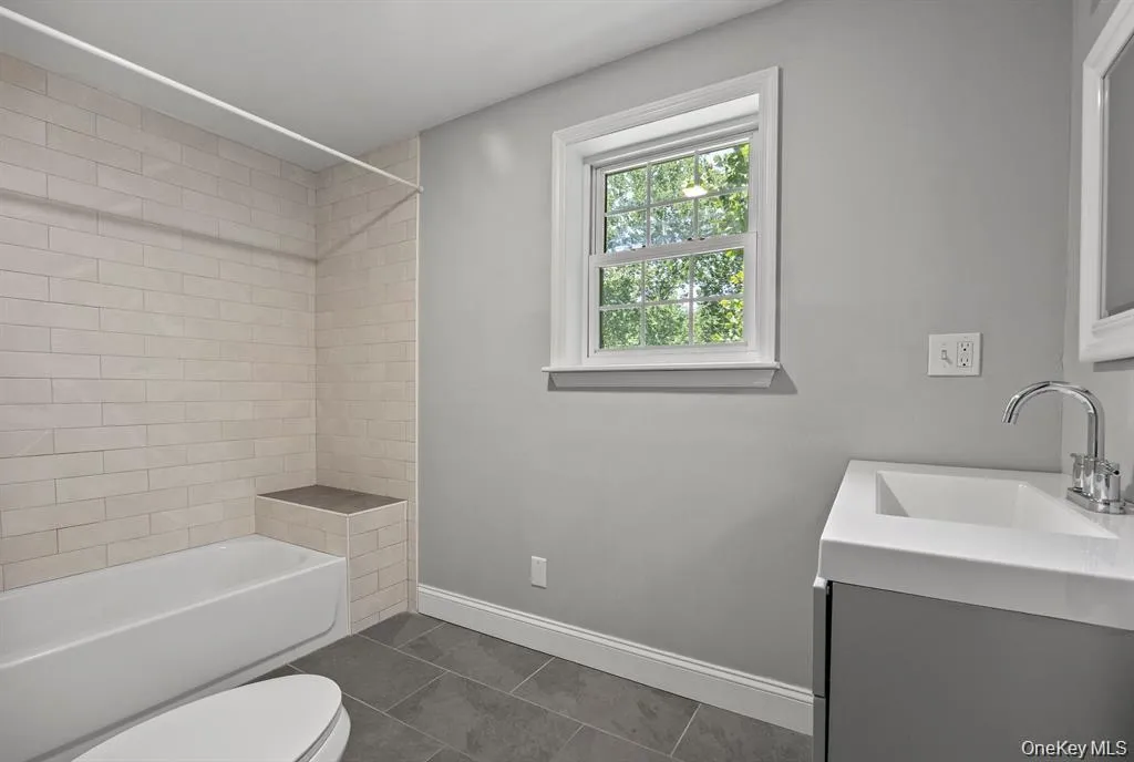 13-14 Creekside Place, Pleasant Valley, NY, 5 Bedrooms Bedrooms, 13 Rooms Rooms,4 BathroomsBathrooms,Residential,For Rent,Creekside,0,1049263 13-14 Creekside Place, Pleasant Valley, NY, 5 Bedrooms Bedrooms, 13 Rooms Rooms,4 BathroomsBathrooms,Residential,For Rent,Creekside,0,1049263