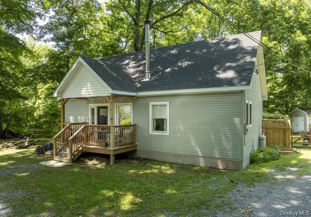 13-14 Creekside Place, Pleasant Valley, NY, 5 Bedrooms Bedrooms, 13 Rooms Rooms,4 BathroomsBathrooms,Residential,For Rent,Creekside,0,1049263 13-14 Creekside Place, Pleasant Valley, NY, 5 Bedrooms Bedrooms, 13 Rooms Rooms,4 BathroomsBathrooms,Residential,For Rent,Creekside,0,1049263