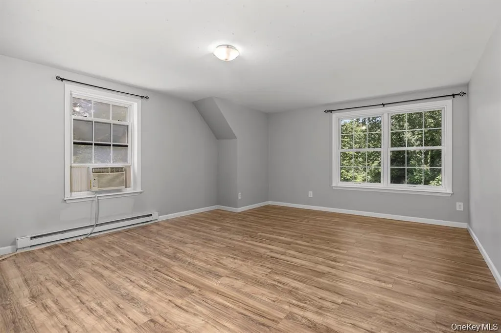 13-14 Creekside Place, Pleasant Valley, NY, 5 Bedrooms Bedrooms, 13 Rooms Rooms,4 BathroomsBathrooms,Residential,For Rent,Creekside,0,1049263 13-14 Creekside Place, Pleasant Valley, NY, 5 Bedrooms Bedrooms, 13 Rooms Rooms,4 BathroomsBathrooms,Residential,For Rent,Creekside,0,1049263