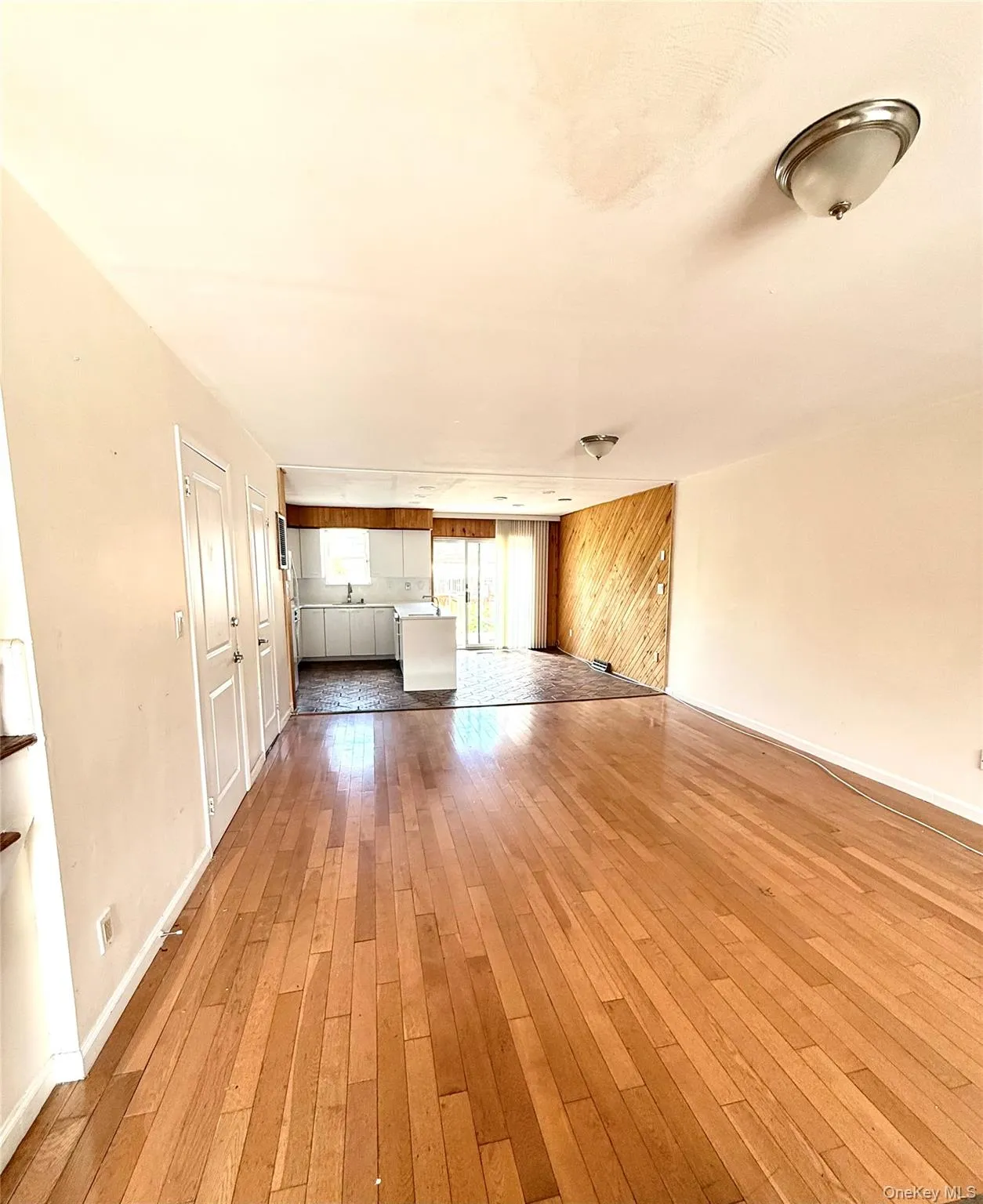 240-53 66th Avenue, New York, NY, 3 Bedrooms Bedrooms, 8 Rooms Rooms,2 BathroomsBathrooms,Residential,For Rent,66th,0,1049269 240-53 66th Avenue, New York, NY, 3 Bedrooms Bedrooms, 8 Rooms Rooms,2 BathroomsBathrooms,Residential,For Rent,66th,0,1049269