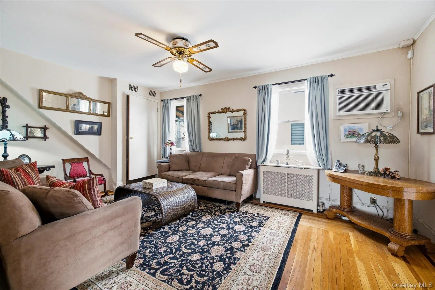 47 Chester Court, Hempstead, NY, 3 Bedrooms Bedrooms, 6 Rooms Rooms,1 BathroomBathrooms,Residential,For Rent,Chester,0,1049271 47 Chester Court, Hempstead, NY, 3 Bedrooms Bedrooms, 6 Rooms Rooms,1 BathroomBathrooms,Residential,For Rent,Chester,0,1049271