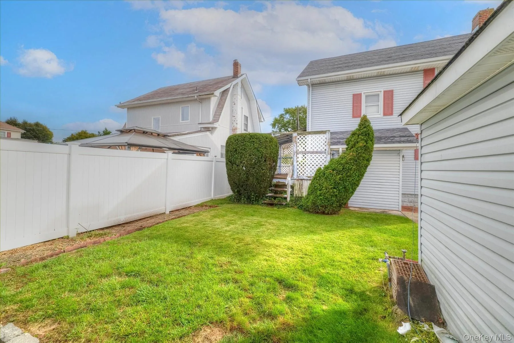 47 Chester Court, Hempstead, NY, 3 Bedrooms Bedrooms, 6 Rooms Rooms,1 BathroomBathrooms,Residential,For Rent,Chester,0,1049271 47 Chester Court, Hempstead, NY, 3 Bedrooms Bedrooms, 6 Rooms Rooms,1 BathroomBathrooms,Residential,For Rent,Chester,0,1049271