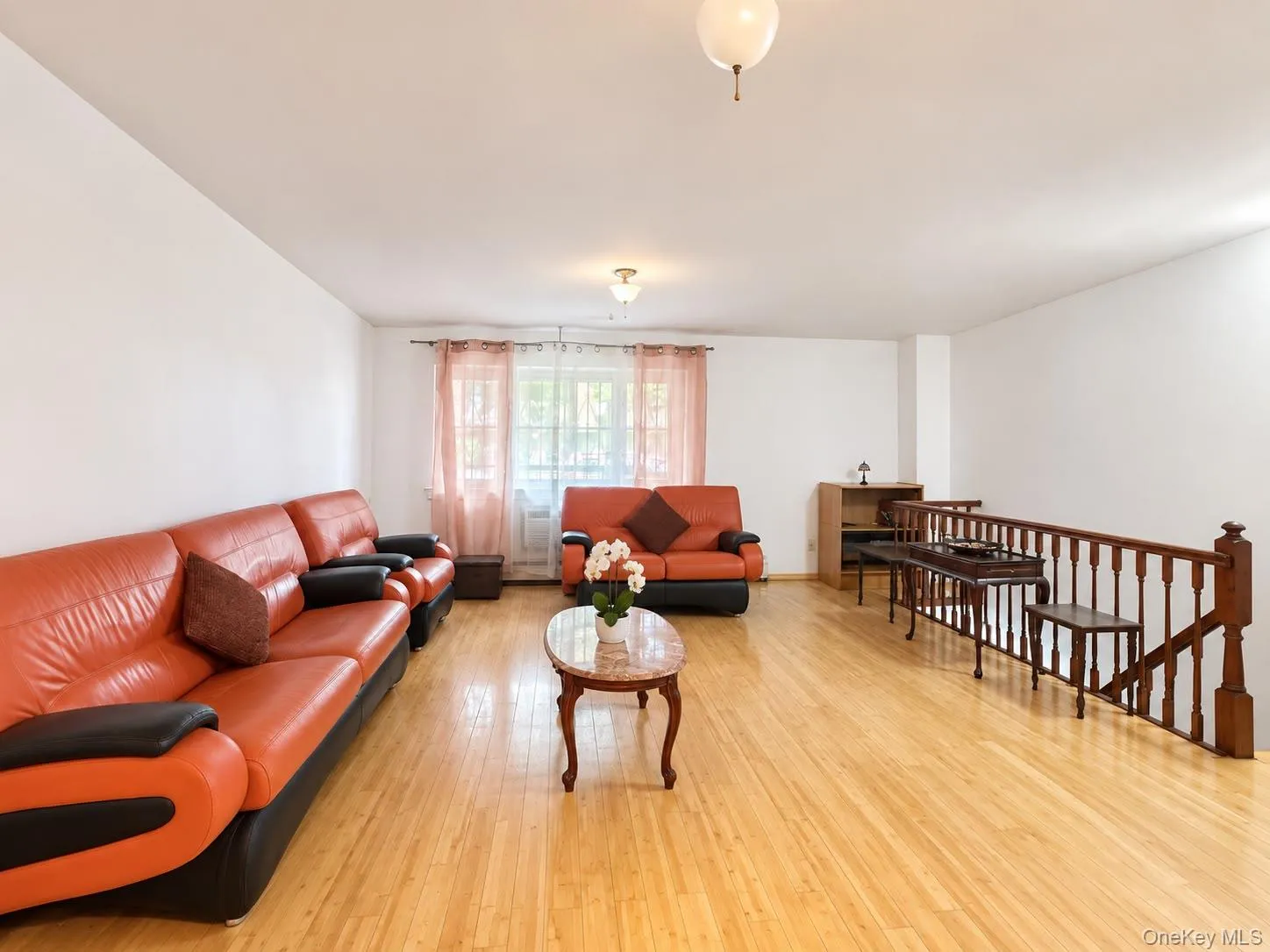 63-25B Bourton, New York, NY, 2 Bedrooms Bedrooms, 5 Rooms Rooms,2 BathroomsBathrooms,Residential Lease,For Rent,Bourton,0,1049273 63-25B Bourton, New York, NY, 2 Bedrooms Bedrooms, 5 Rooms Rooms,2 BathroomsBathrooms,Residential Lease,For Rent,Bourton,0,1049273