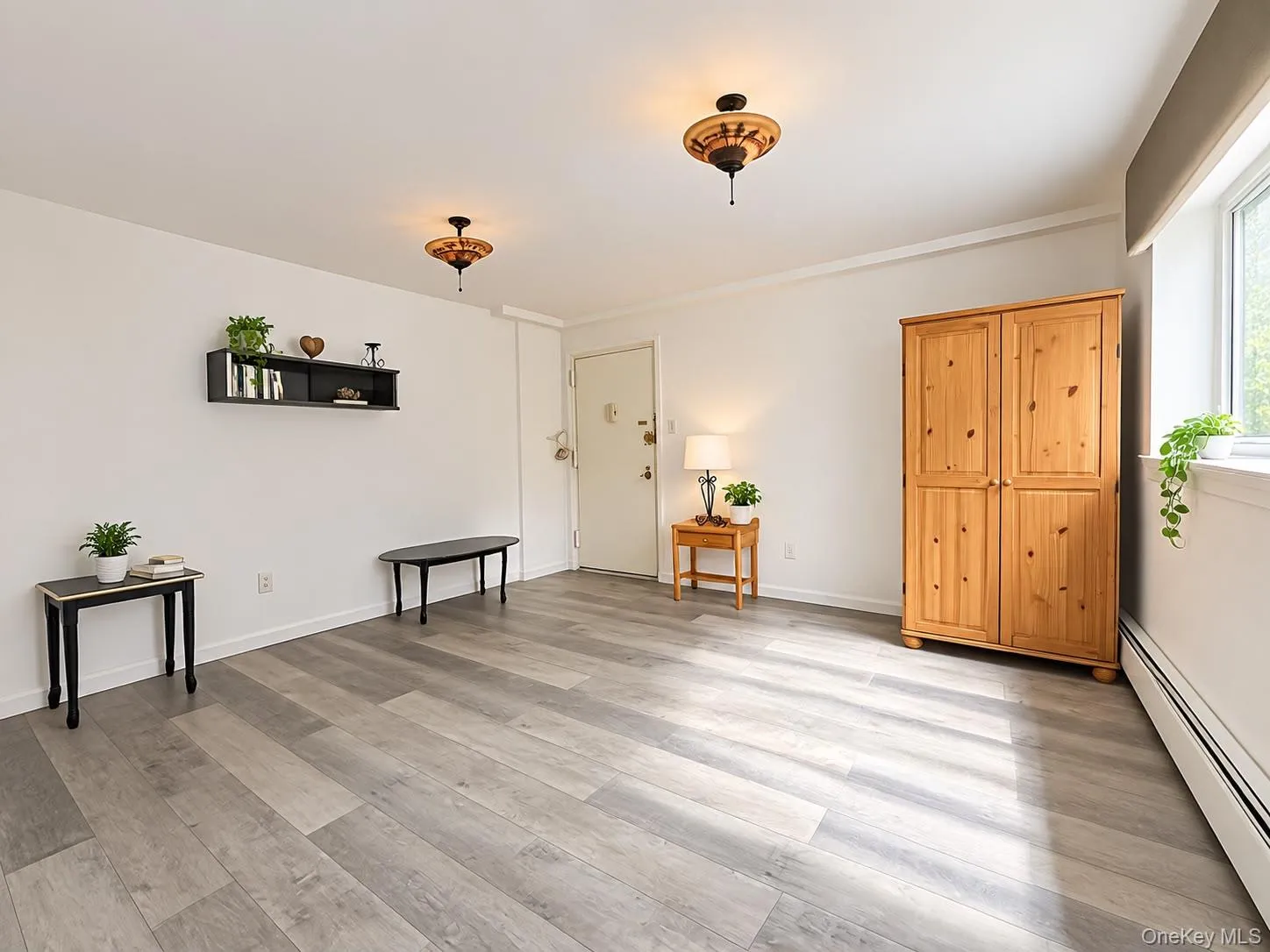 63-25B Bourton, New York, NY, 2 Bedrooms Bedrooms, 5 Rooms Rooms,2 BathroomsBathrooms,Residential Lease,For Rent,Bourton,0,1049273 63-25B Bourton, New York, NY, 2 Bedrooms Bedrooms, 5 Rooms Rooms,2 BathroomsBathrooms,Residential Lease,For Rent,Bourton,0,1049273