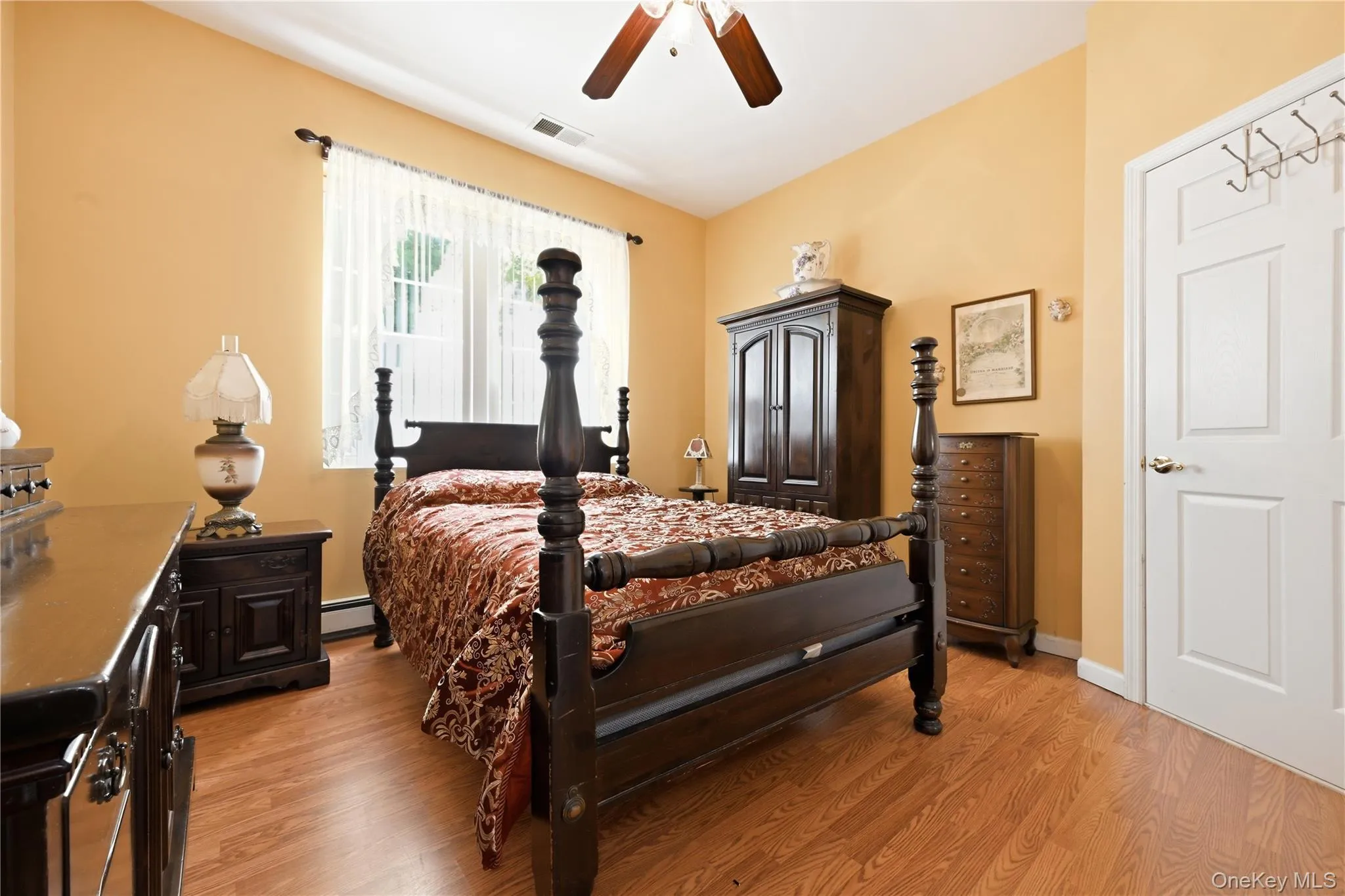 121 Francesca Way, Babylon, NY, 2 Bedrooms Bedrooms, 6 Rooms Rooms,1 BathroomBathrooms,Residential,For Rent,Francesca,0,1049275 121 Francesca Way, Babylon, NY, 2 Bedrooms Bedrooms, 6 Rooms Rooms,1 BathroomBathrooms,Residential,For Rent,Francesca,0,1049275
