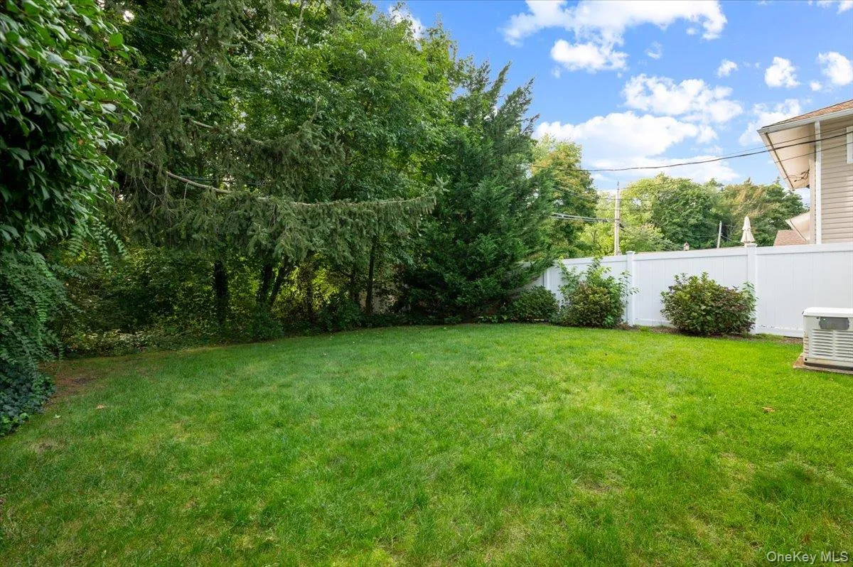 564 Richmond Road, Hempstead, NY, 3 Bedrooms Bedrooms, 6 Rooms Rooms,1 BathroomBathrooms,Residential,For Rent,Richmond,0,1049281 564 Richmond Road, Hempstead, NY, 3 Bedrooms Bedrooms, 6 Rooms Rooms,1 BathroomBathrooms,Residential,For Rent,Richmond,0,1049281