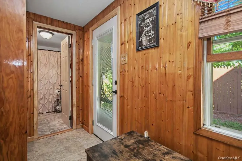 79 Lower Granite Road, Rochester, NY, 4 Bedrooms Bedrooms, 8 Rooms Rooms,2 BathroomsBathrooms,Residential,For Rent,Lower Granite,0,1049282 79 Lower Granite Road, Rochester, NY, 4 Bedrooms Bedrooms, 8 Rooms Rooms,2 BathroomsBathrooms,Residential,For Rent,Lower Granite,0,1049282