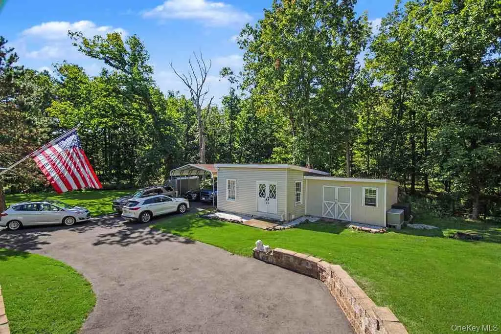 79 Lower Granite Road, Rochester, NY, 4 Bedrooms Bedrooms, 8 Rooms Rooms,2 BathroomsBathrooms,Residential,For Rent,Lower Granite,0,1049282 79 Lower Granite Road, Rochester, NY, 4 Bedrooms Bedrooms, 8 Rooms Rooms,2 BathroomsBathrooms,Residential,For Rent,Lower Granite,0,1049282