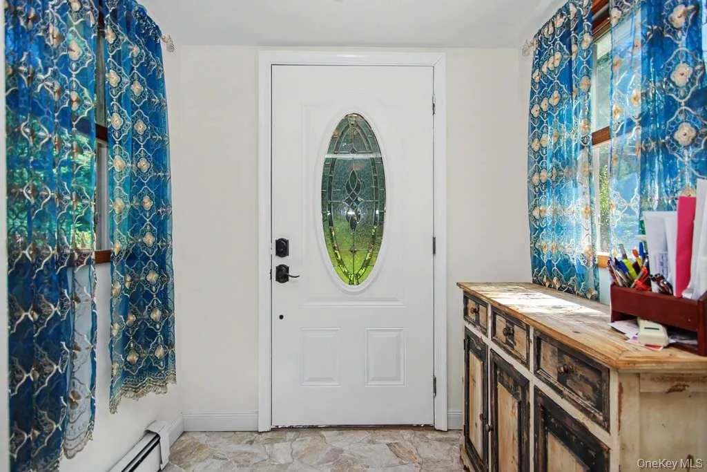 79 Lower Granite Road, Rochester, NY, 4 Bedrooms Bedrooms, 8 Rooms Rooms,2 BathroomsBathrooms,Residential,For Rent,Lower Granite,0,1049282 79 Lower Granite Road, Rochester, NY, 4 Bedrooms Bedrooms, 8 Rooms Rooms,2 BathroomsBathrooms,Residential,For Rent,Lower Granite,0,1049282