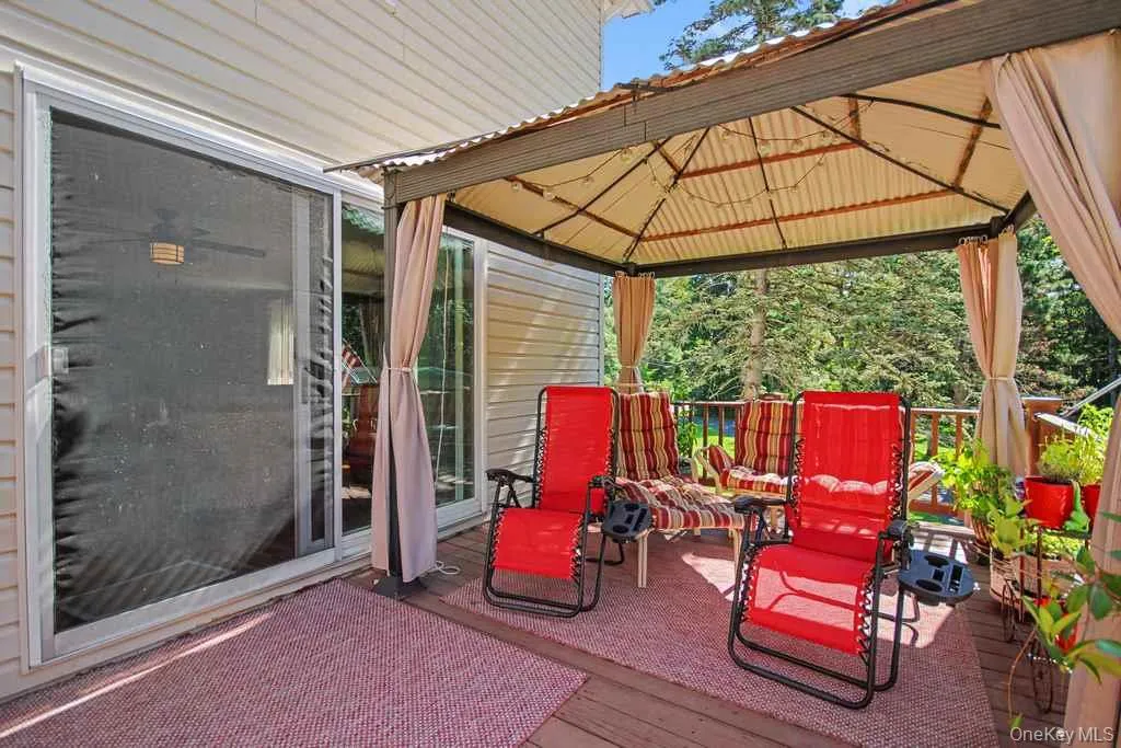 79 Lower Granite Road, Rochester, NY, 4 Bedrooms Bedrooms, 8 Rooms Rooms,2 BathroomsBathrooms,Residential,For Rent,Lower Granite,0,1049282 79 Lower Granite Road, Rochester, NY, 4 Bedrooms Bedrooms, 8 Rooms Rooms,2 BathroomsBathrooms,Residential,For Rent,Lower Granite,0,1049282