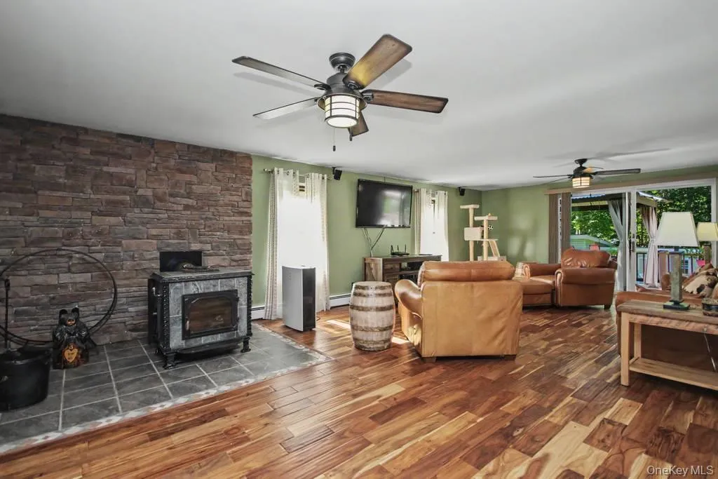 79 Lower Granite Road, Rochester, NY, 4 Bedrooms Bedrooms, 8 Rooms Rooms,2 BathroomsBathrooms,Residential,For Rent,Lower Granite,0,1049282 79 Lower Granite Road, Rochester, NY, 4 Bedrooms Bedrooms, 8 Rooms Rooms,2 BathroomsBathrooms,Residential,For Rent,Lower Granite,0,1049282