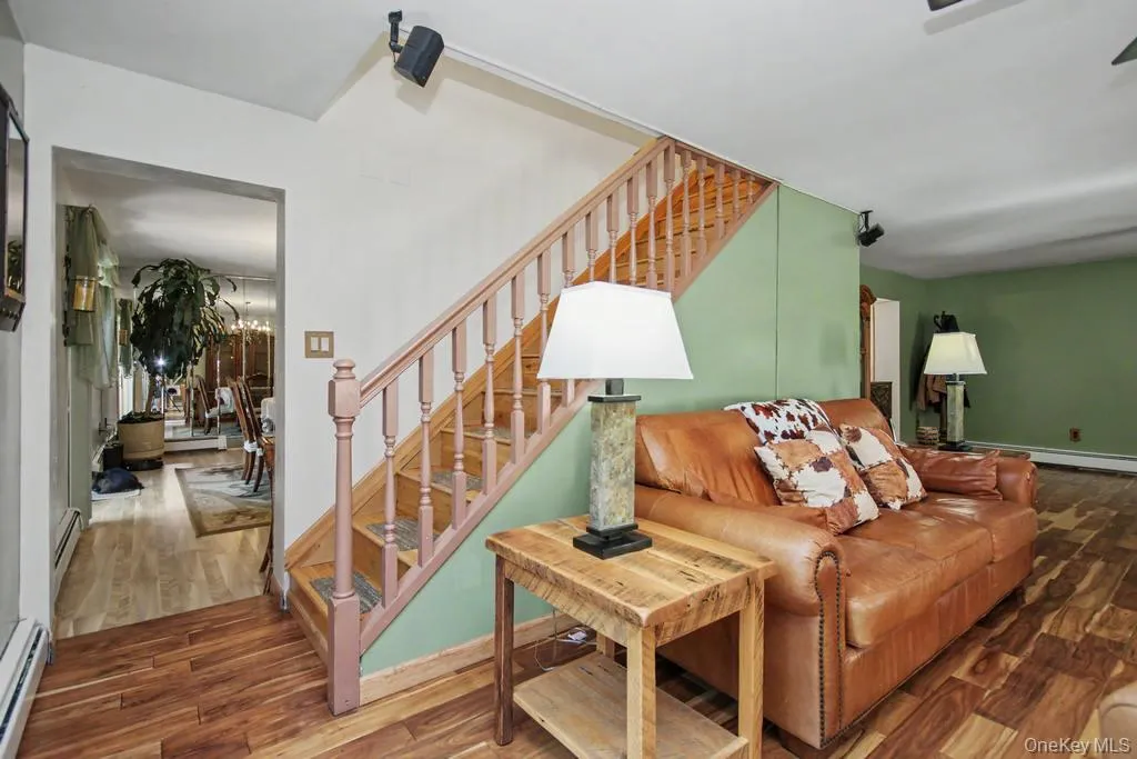 79 Lower Granite Road, Rochester, NY, 4 Bedrooms Bedrooms, 8 Rooms Rooms,2 BathroomsBathrooms,Residential,For Rent,Lower Granite,0,1049282 79 Lower Granite Road, Rochester, NY, 4 Bedrooms Bedrooms, 8 Rooms Rooms,2 BathroomsBathrooms,Residential,For Rent,Lower Granite,0,1049282