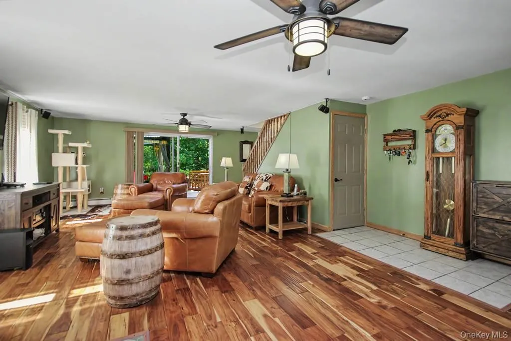 79 Lower Granite Road, Rochester, NY, 4 Bedrooms Bedrooms, 8 Rooms Rooms,2 BathroomsBathrooms,Residential,For Rent,Lower Granite,0,1049282 79 Lower Granite Road, Rochester, NY, 4 Bedrooms Bedrooms, 8 Rooms Rooms,2 BathroomsBathrooms,Residential,For Rent,Lower Granite,0,1049282