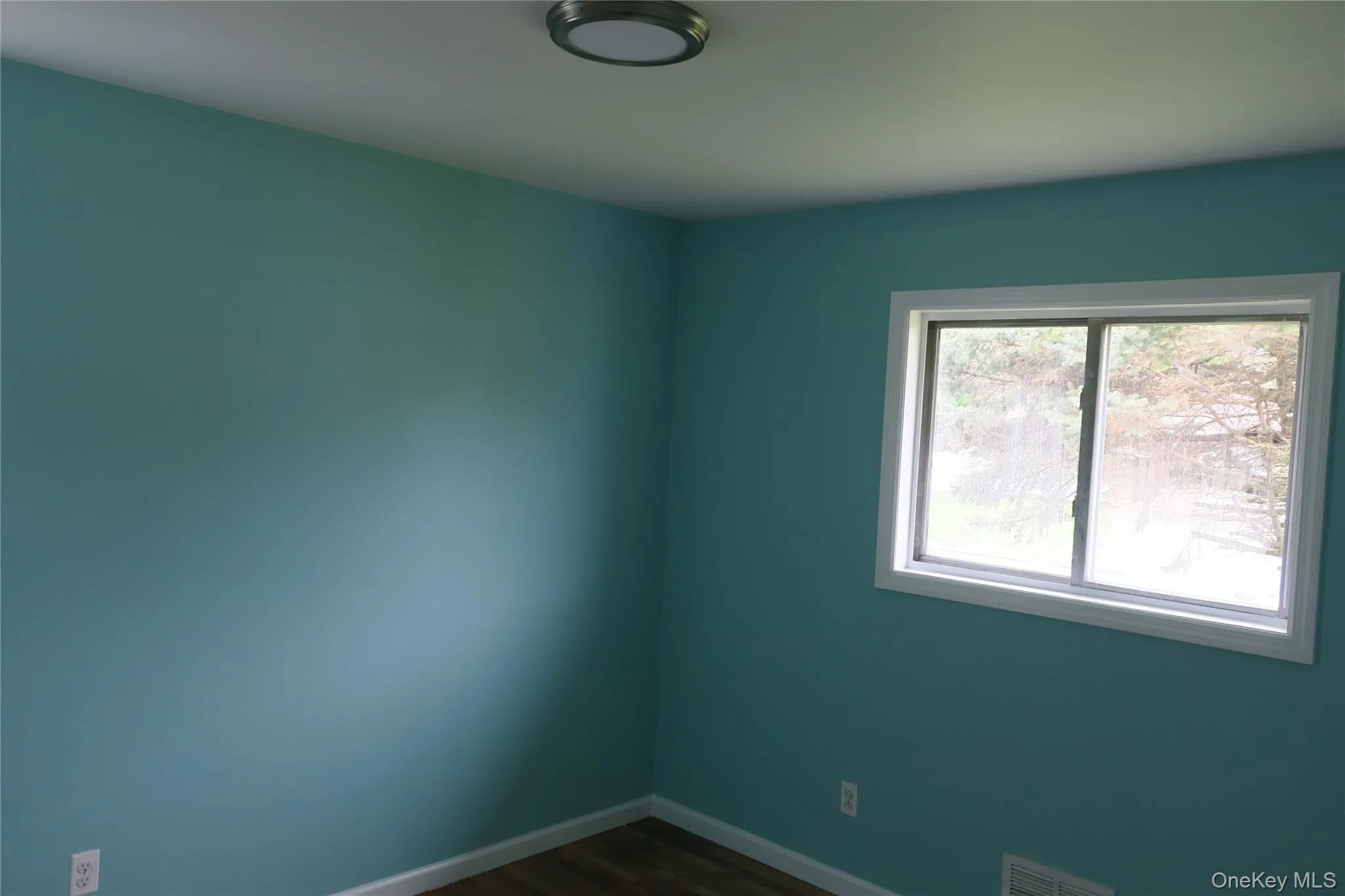 1703 Manatuck Boulevard, Islip, NY, 3 Bedroom Bedrooms, 6 Room Rooms,1 BathroomBathrooms,Residential Lease,For Rent,Manatuck,0,1049284 1703 Manatuck Boulevard, Islip, NY, 3 Bedroom Bedrooms, 6 Room Rooms,1 BathroomBathrooms,Residential Lease,For Rent,Manatuck,0,1049284