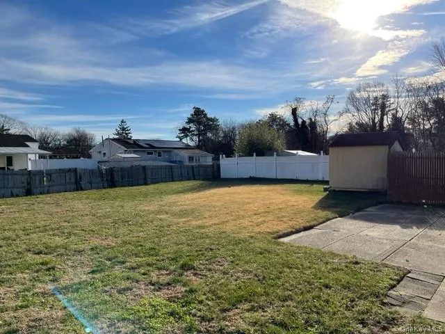 1703 Manatuck Boulevard, Islip, NY, 3 Bedroom Bedrooms, 6 Room Rooms,1 BathroomBathrooms,Residential Lease,For Rent,Manatuck,0,1049284 1703 Manatuck Boulevard, Islip, NY, 3 Bedroom Bedrooms, 6 Room Rooms,1 BathroomBathrooms,Residential Lease,For Rent,Manatuck,0,1049284