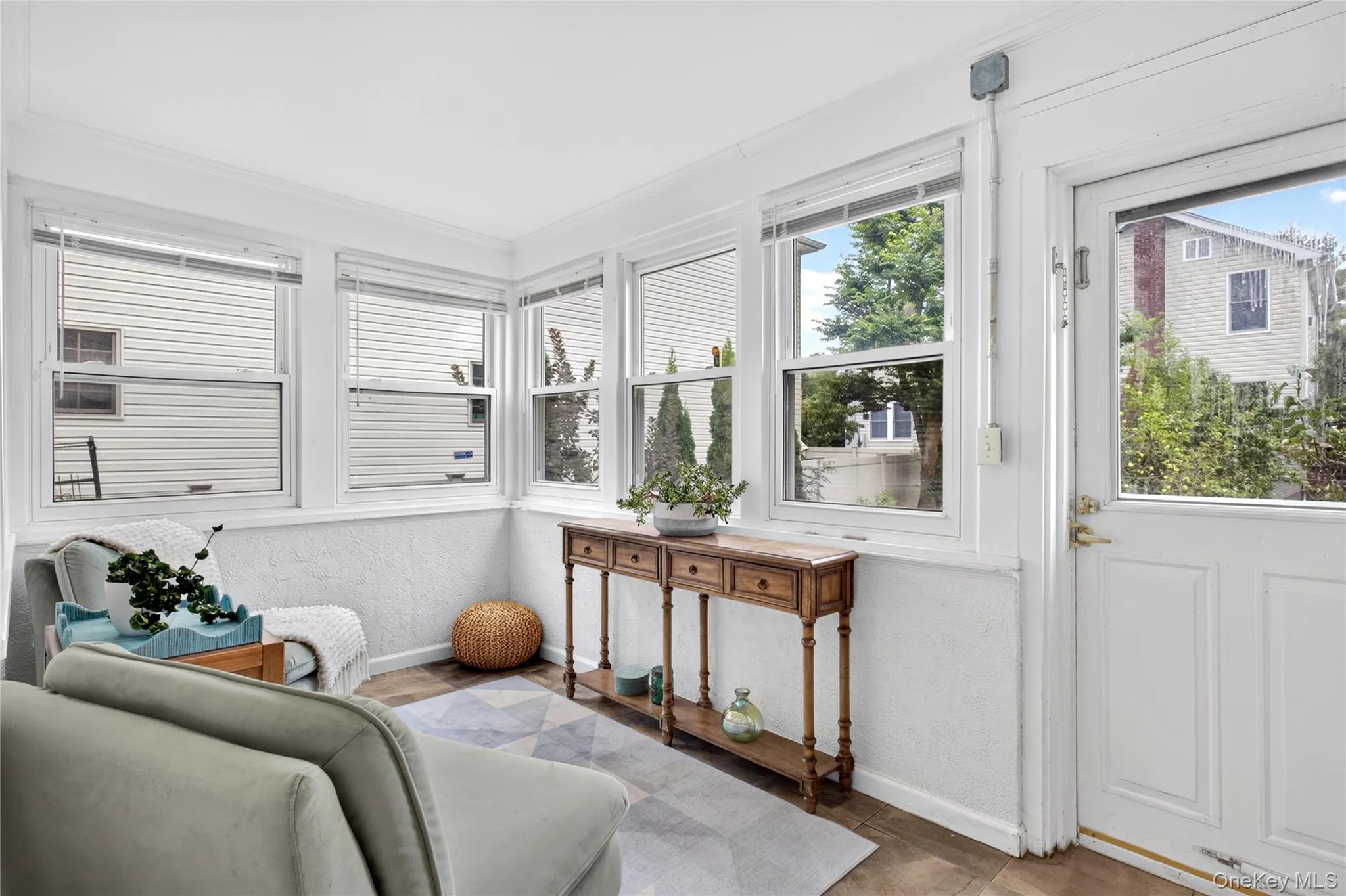 12 Pulaski Place, North Hempstead, NY, 3 Bedrooms Bedrooms, 6 Rooms Rooms,2 BathroomsBathrooms,Residential,For Rent,Pulaski,0,1049285 12 Pulaski Place, North Hempstead, NY, 3 Bedrooms Bedrooms, 6 Rooms Rooms,2 BathroomsBathrooms,Residential,For Rent,Pulaski,0,1049285