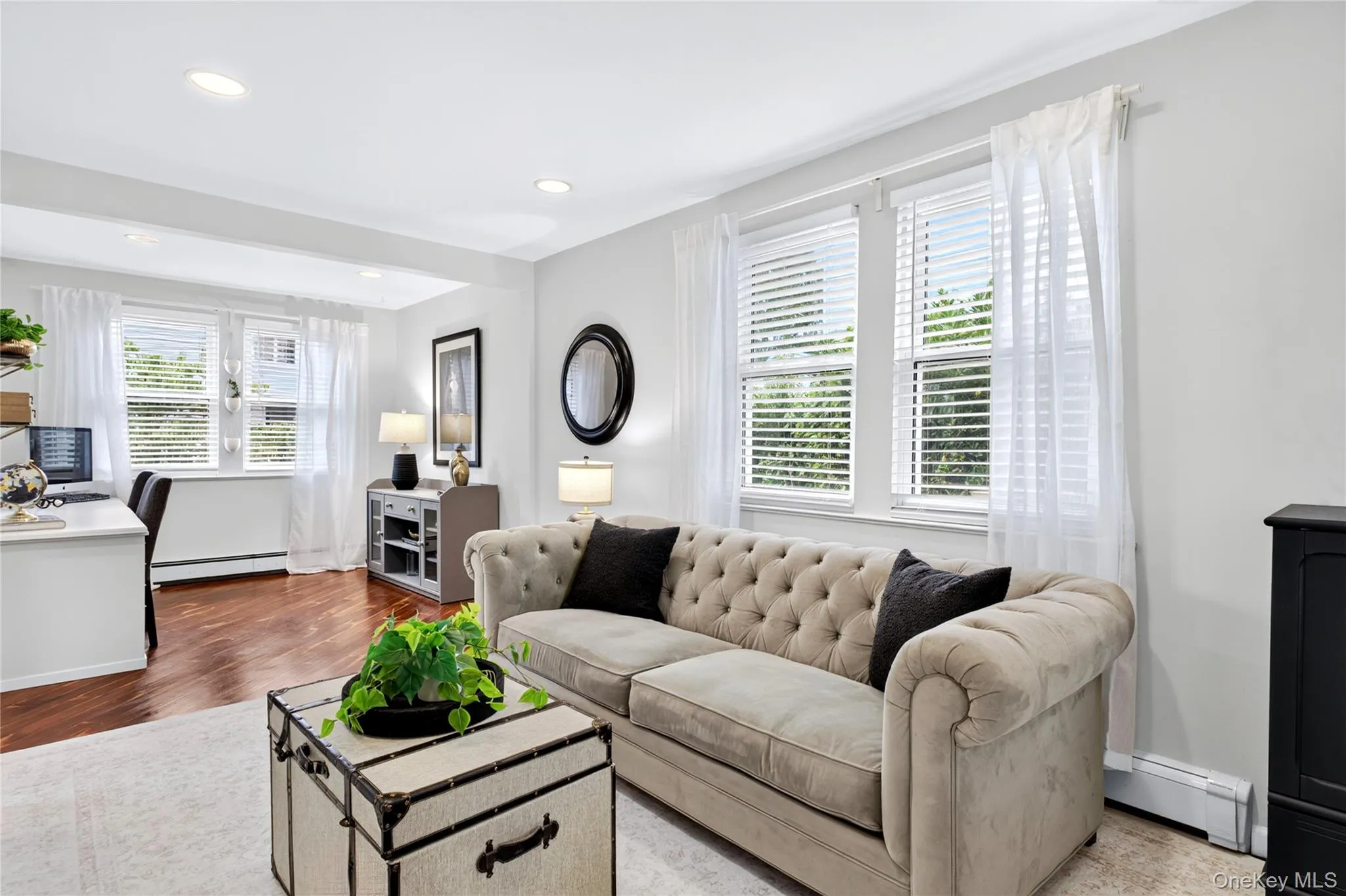 12 Pulaski Place, North Hempstead, NY, 3 Bedrooms Bedrooms, 6 Rooms Rooms,2 BathroomsBathrooms,Residential,For Rent,Pulaski,0,1049285 12 Pulaski Place, North Hempstead, NY, 3 Bedrooms Bedrooms, 6 Rooms Rooms,2 BathroomsBathrooms,Residential,For Rent,Pulaski,0,1049285