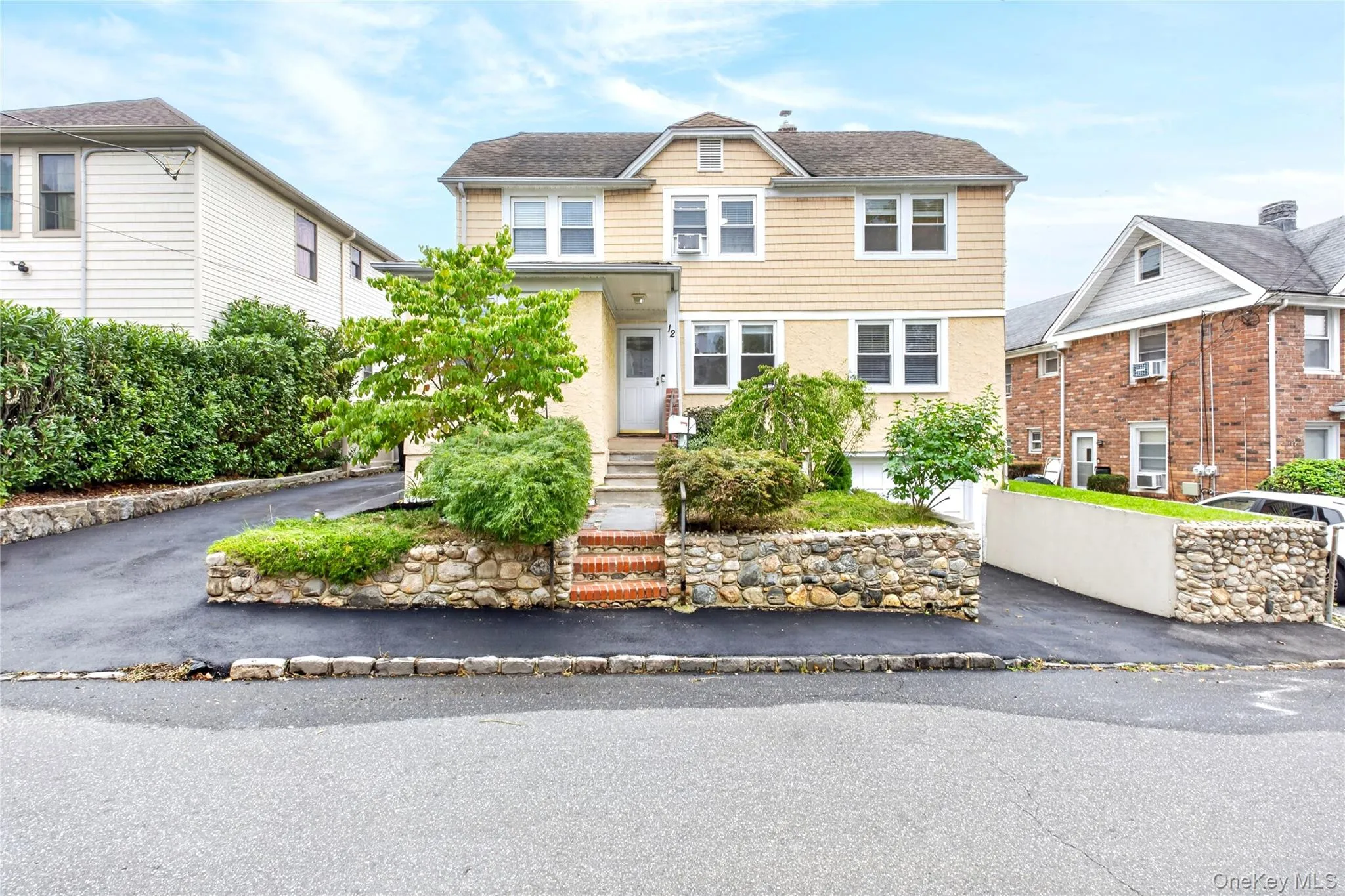 12 Pulaski Place, North Hempstead, NY, 3 Bedrooms Bedrooms, 6 Rooms Rooms,2 BathroomsBathrooms,Residential,For Rent,Pulaski,0,1049285 12 Pulaski Place, North Hempstead, NY, 3 Bedrooms Bedrooms, 6 Rooms Rooms,2 BathroomsBathrooms,Residential,For Rent,Pulaski,0,1049285