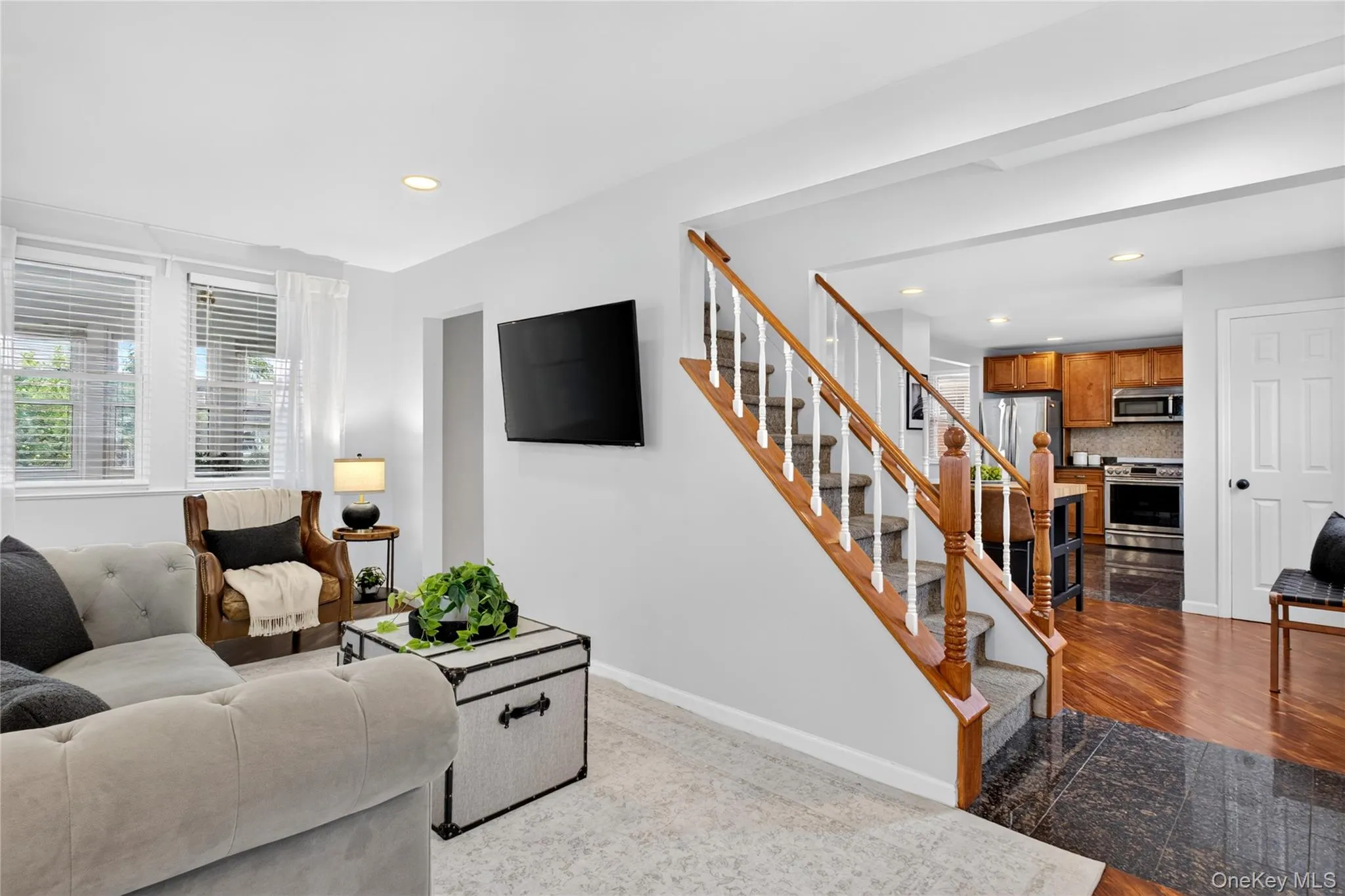 12 Pulaski Place, North Hempstead, NY, 3 Bedrooms Bedrooms, 6 Rooms Rooms,2 BathroomsBathrooms,Residential,For Rent,Pulaski,0,1049285 12 Pulaski Place, North Hempstead, NY, 3 Bedrooms Bedrooms, 6 Rooms Rooms,2 BathroomsBathrooms,Residential,For Rent,Pulaski,0,1049285