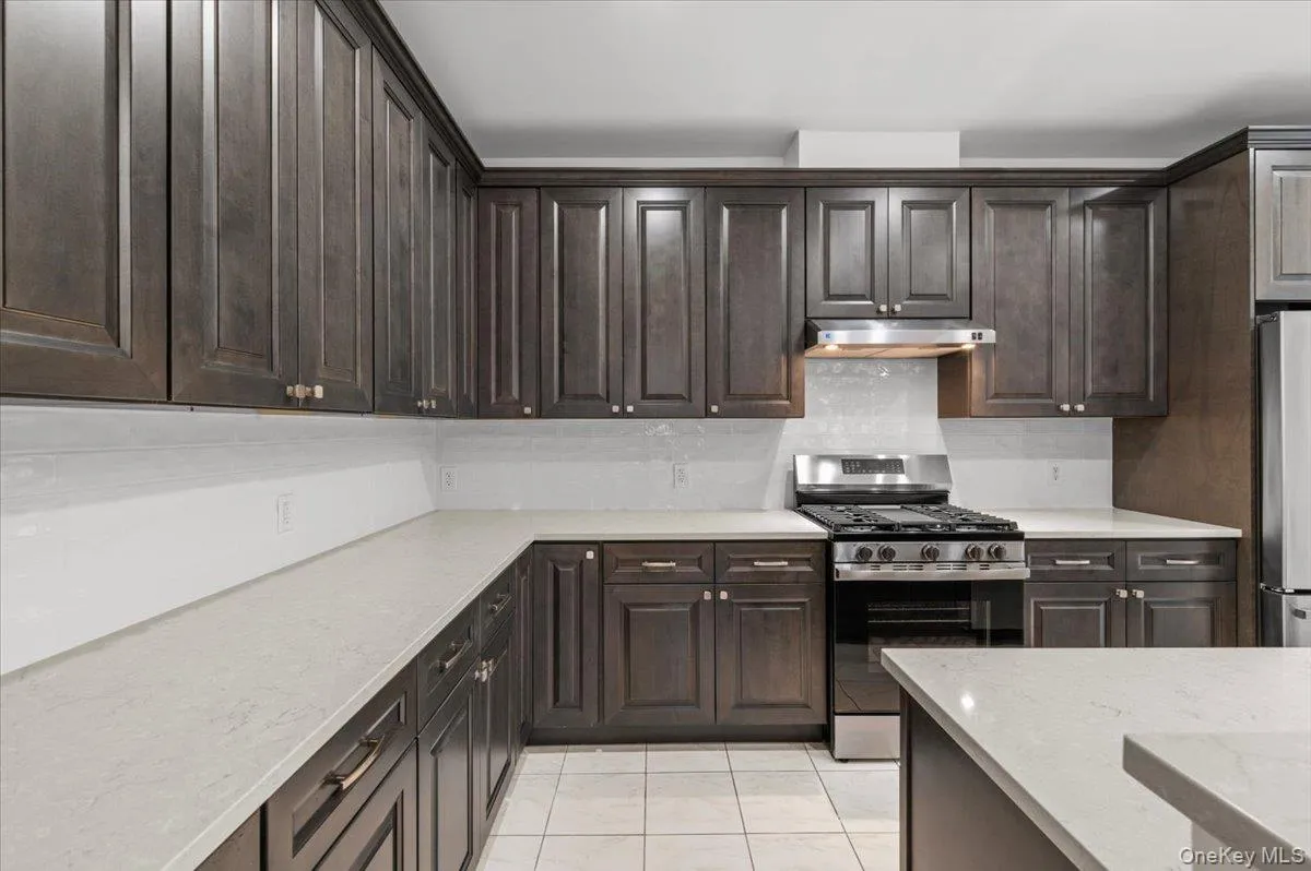 238 Harbor View Drive, North Hempstead, NY, 3 Bedrooms Bedrooms, 10 Rooms Rooms,2 BathroomsBathrooms,Residential,For Rent,Harbor View,0,1049287 238 Harbor View Drive, North Hempstead, NY, 3 Bedrooms Bedrooms, 10 Rooms Rooms,2 BathroomsBathrooms,Residential,For Rent,Harbor View,0,1049287