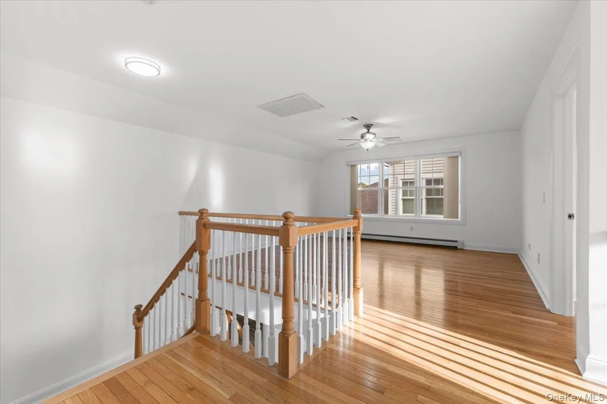 238 Harbor View Drive, North Hempstead, NY, 3 Bedrooms Bedrooms, 10 Rooms Rooms,2 BathroomsBathrooms,Residential,For Rent,Harbor View,0,1049287 238 Harbor View Drive, North Hempstead, NY, 3 Bedrooms Bedrooms, 10 Rooms Rooms,2 BathroomsBathrooms,Residential,For Rent,Harbor View,0,1049287