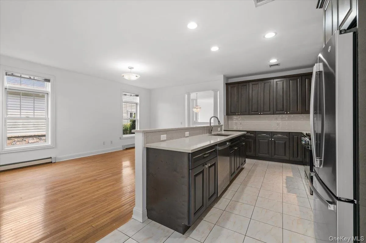 238 Harbor View Drive, North Hempstead, NY, 3 Bedrooms Bedrooms, 10 Rooms Rooms,2 BathroomsBathrooms,Residential,For Rent,Harbor View,0,1049287 238 Harbor View Drive, North Hempstead, NY, 3 Bedrooms Bedrooms, 10 Rooms Rooms,2 BathroomsBathrooms,Residential,For Rent,Harbor View,0,1049287