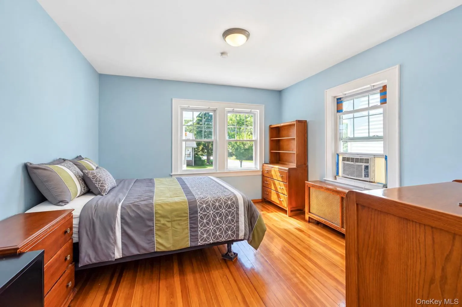49 Collins Avenue, Smithtown, NY, 3 Bedrooms Bedrooms, 5 Rooms Rooms,2 BathroomsBathrooms,Residential,For Rent,Collins,0,1049291 49 Collins Avenue, Smithtown, NY, 3 Bedrooms Bedrooms, 5 Rooms Rooms,2 BathroomsBathrooms,Residential,For Rent,Collins,0,1049291