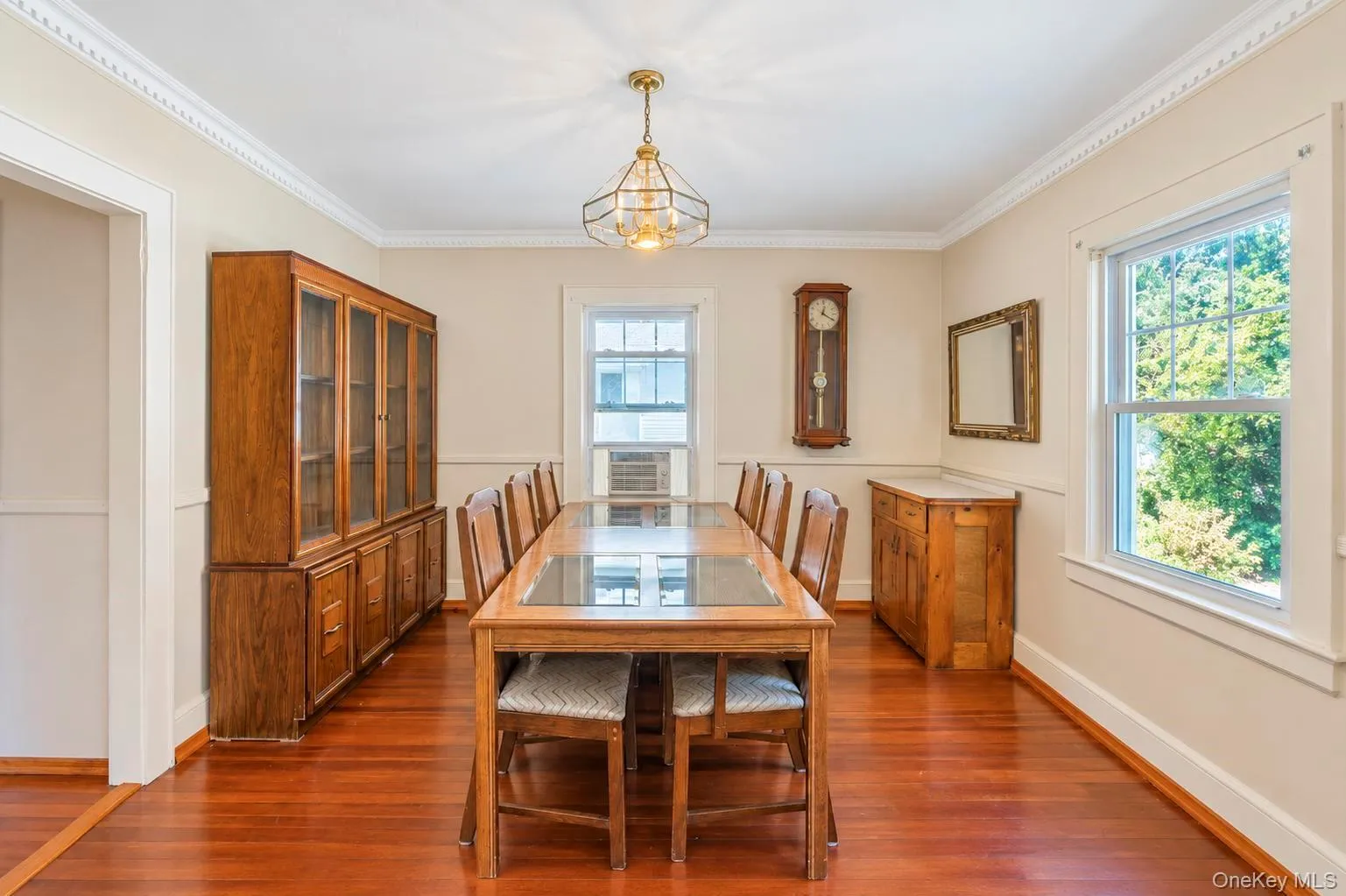 49 Collins Avenue, Smithtown, NY, 3 Bedrooms Bedrooms, 5 Rooms Rooms,2 BathroomsBathrooms,Residential,For Rent,Collins,0,1049291 49 Collins Avenue, Smithtown, NY, 3 Bedrooms Bedrooms, 5 Rooms Rooms,2 BathroomsBathrooms,Residential,For Rent,Collins,0,1049291