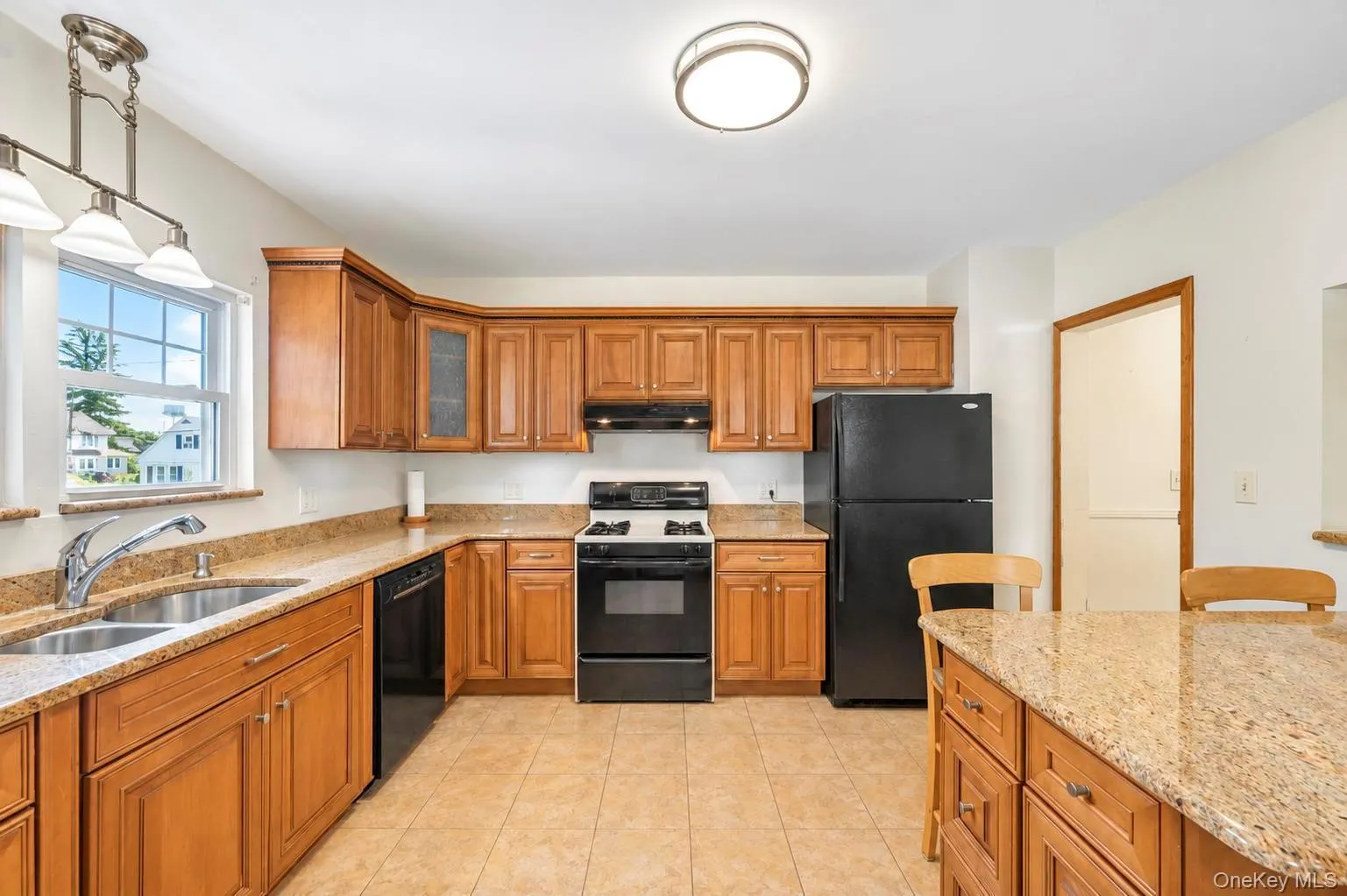 49 Collins Avenue, Smithtown, NY, 3 Bedrooms Bedrooms, 5 Rooms Rooms,2 BathroomsBathrooms,Residential,For Rent,Collins,0,1049291 49 Collins Avenue, Smithtown, NY, 3 Bedrooms Bedrooms, 5 Rooms Rooms,2 BathroomsBathrooms,Residential,For Rent,Collins,0,1049291