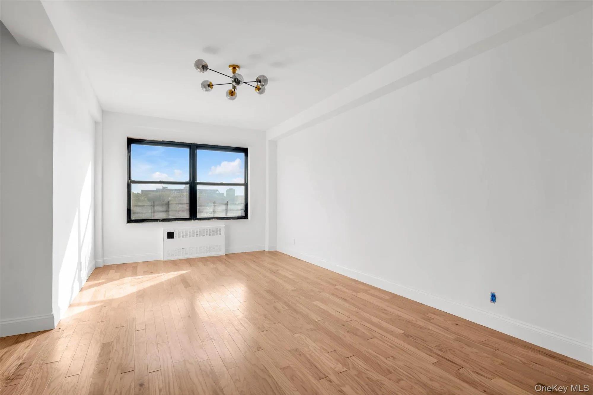 99-32 66 Road, New York, NY, 2 Bedrooms Bedrooms, 4 Rooms Rooms,1 BathroomBathrooms,Residential,For Rent,66,0,1049292 99-32 66 Road, New York, NY, 2 Bedrooms Bedrooms, 4 Rooms Rooms,1 BathroomBathrooms,Residential,For Rent,66,0,1049292