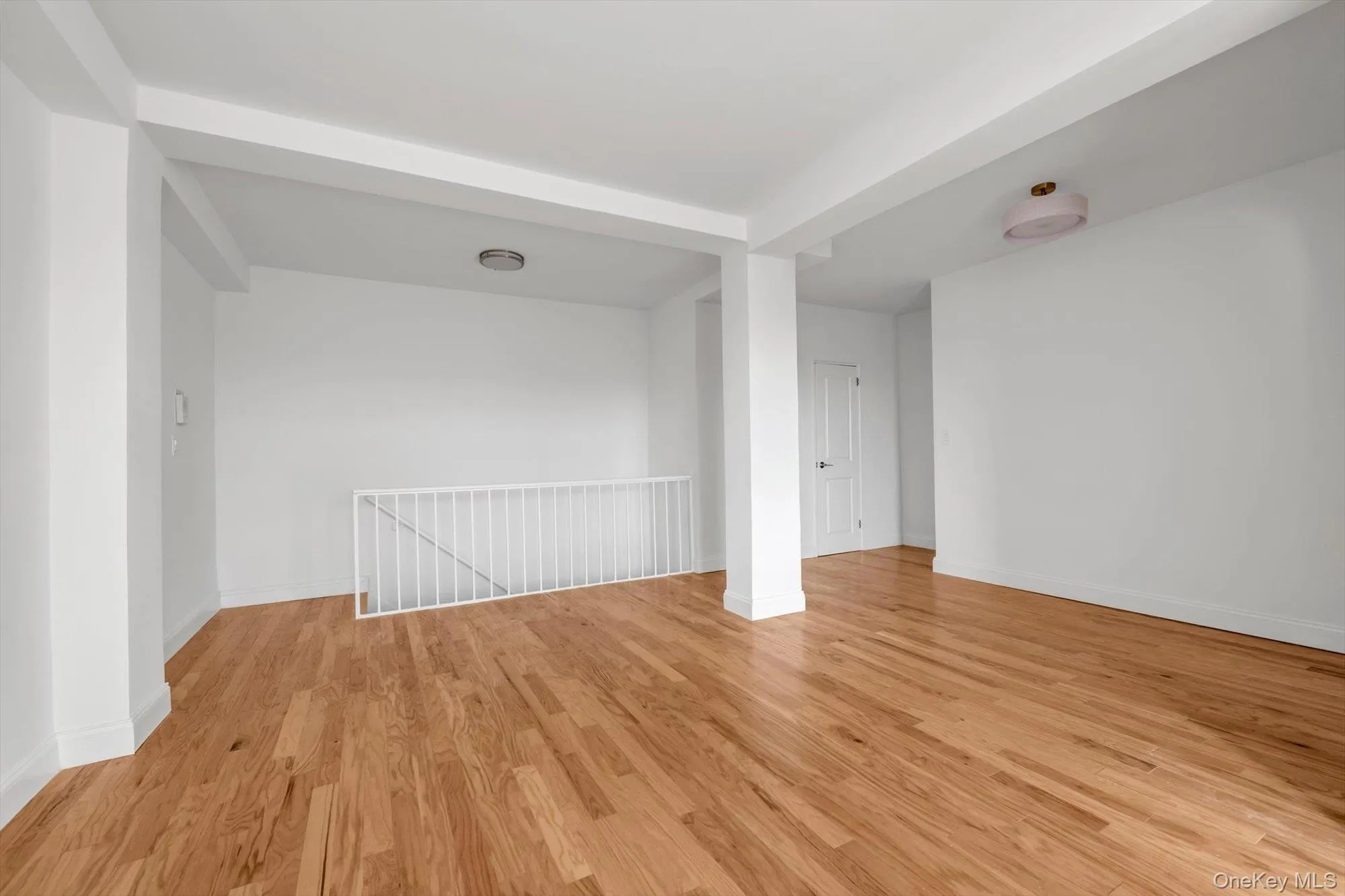 99-32 66 Road, New York, NY, 2 Bedrooms Bedrooms, 4 Rooms Rooms,1 BathroomBathrooms,Residential,For Rent,66,0,1049292 99-32 66 Road, New York, NY, 2 Bedrooms Bedrooms, 4 Rooms Rooms,1 BathroomBathrooms,Residential,For Rent,66,0,1049292