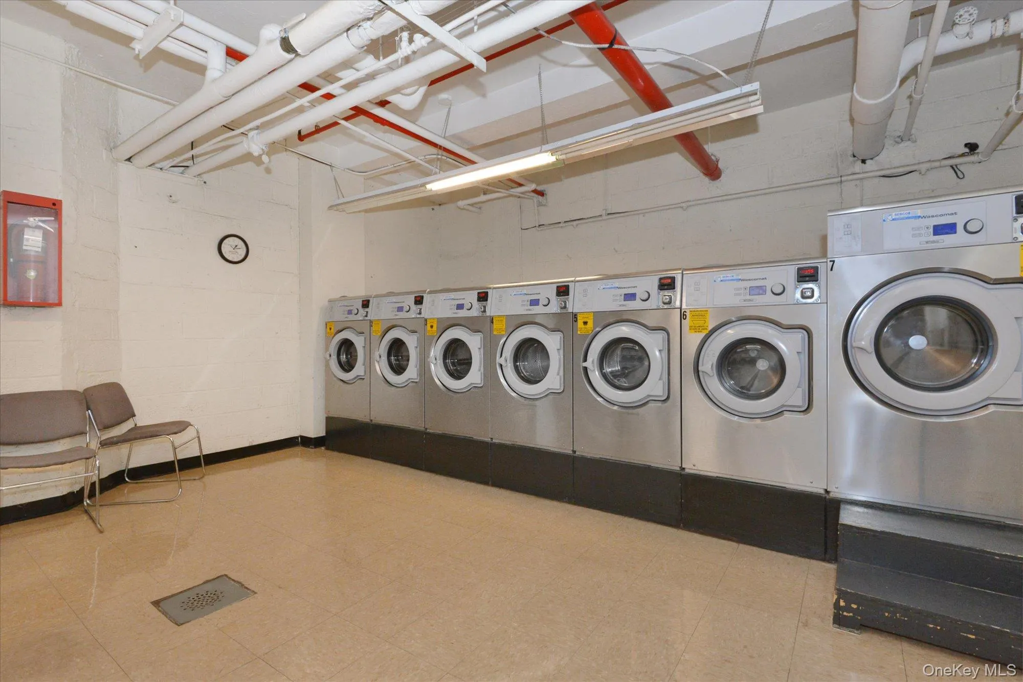 99-32 66 Road, New York, NY, 2 Bedrooms Bedrooms, 4 Rooms Rooms,1 BathroomBathrooms,Residential,For Rent,66,0,1049292 99-32 66 Road, New York, NY, 2 Bedrooms Bedrooms, 4 Rooms Rooms,1 BathroomBathrooms,Residential,For Rent,66,0,1049292